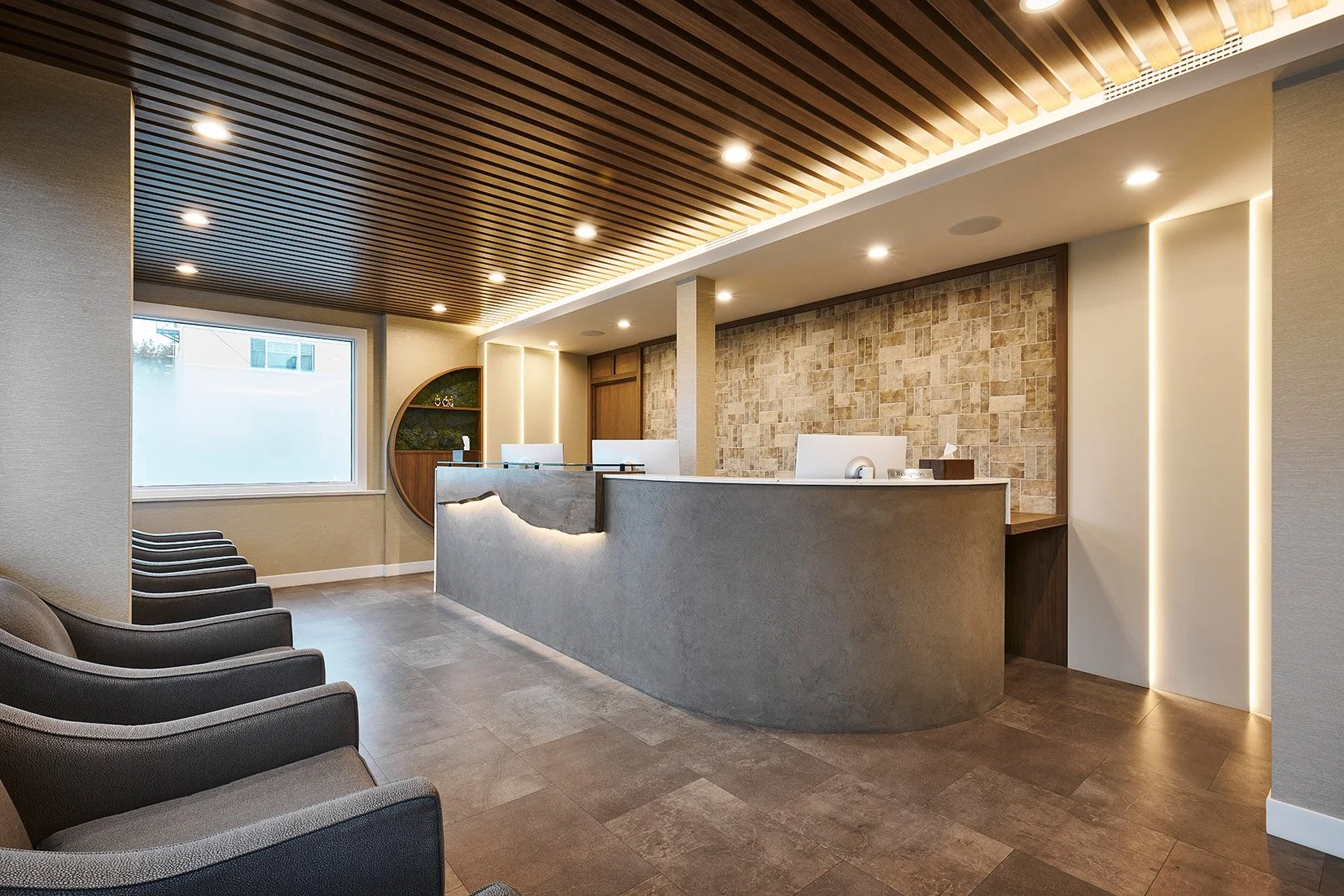 24043 - Moss St Dental30745.jpg