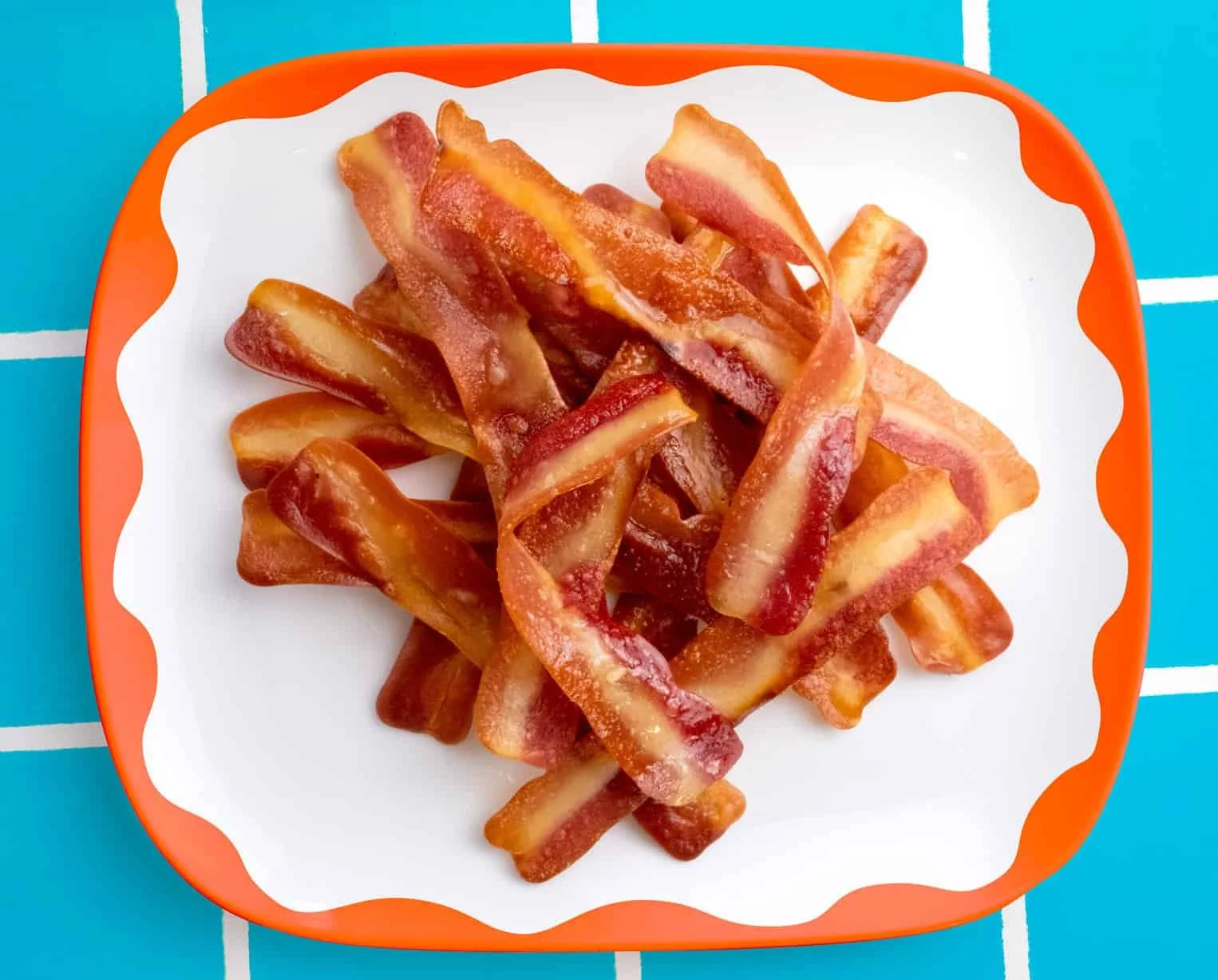 hooray-foods-plate-of-bacon-e1657843583656.jpg