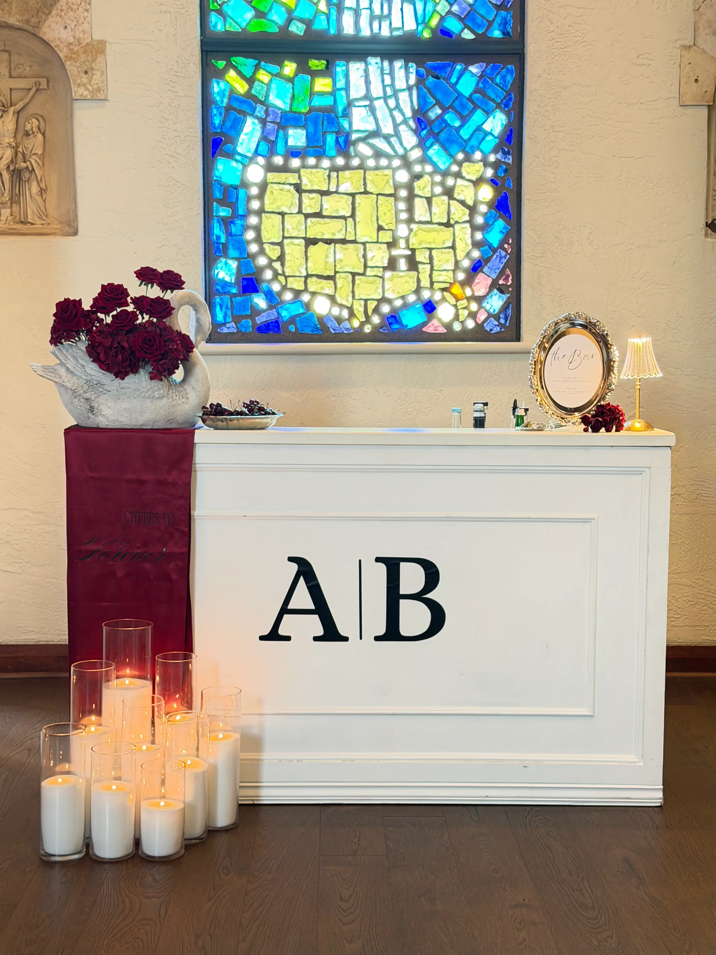 Luxury wedding mobile bar featuring personalized couple initials, handcrafted signature cocktails, and an elegant custom setup designed to create a memorable guest experience by Pisco Mixers.