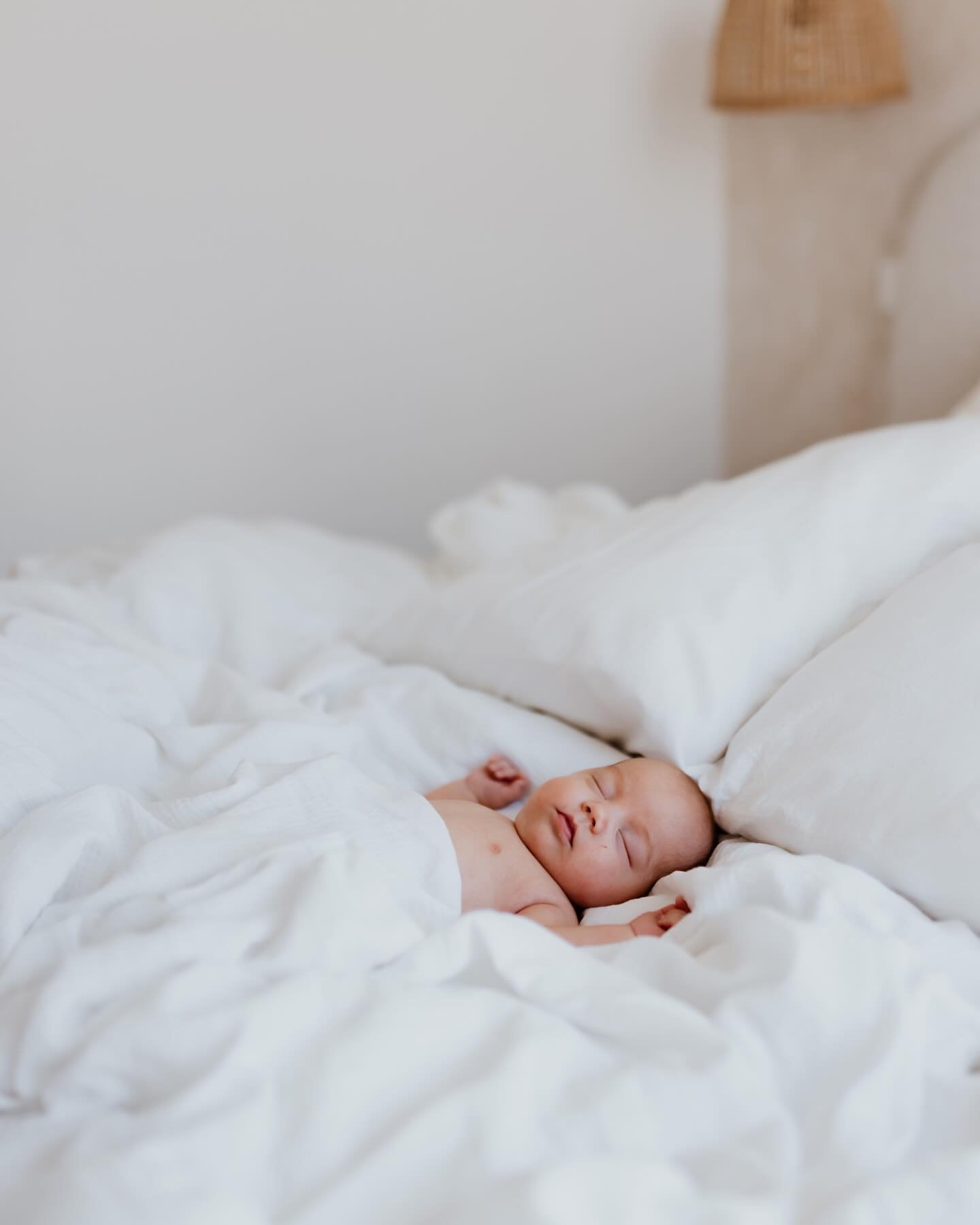 Cosy Sunday 🍂

#baby #newborn #maternity #momandbaby #photographe #photographemarseille #photographeaix #photographeprovence #photographebebe #photographenaissancemarseille #photographenaissance #shootingmaternitymarseille #maternit&eacute; #familys