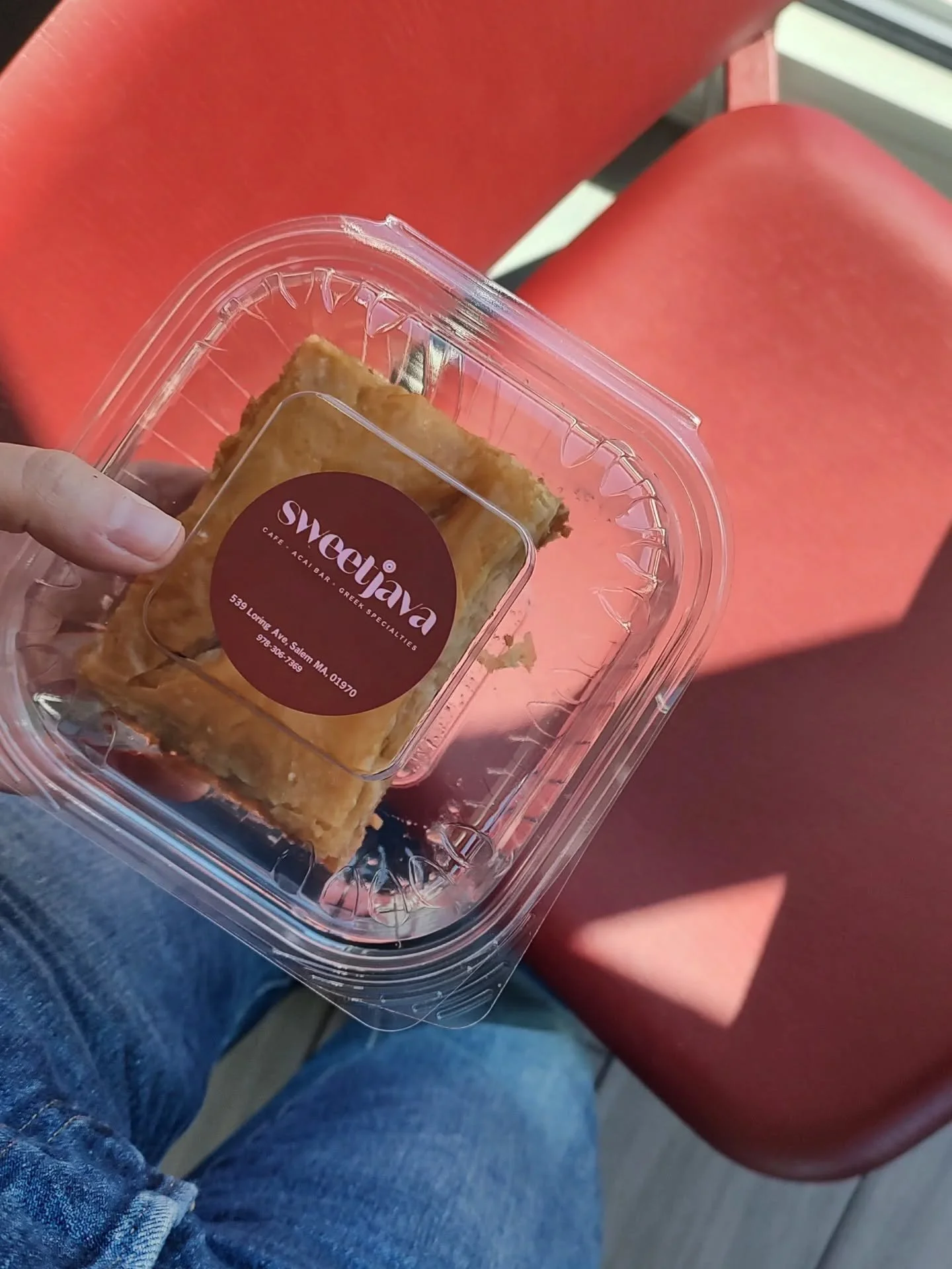 Fresh baklava and chocolate-cherry chairs delivered today at @sweetjavas in Salem, MA! Helped make some fresh upgrades to seating, lighting and paint, just in time for spring 🌷Swipe to end to see before.
.
.
@mercurio.design.studio #interiordesign #