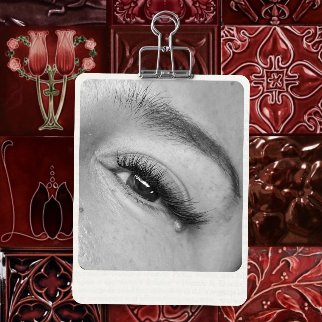 book hybrid 🍒
&bull;
&bull;
&bull;
#baycity #michiganlashes #lashextensions #saginawmichigan