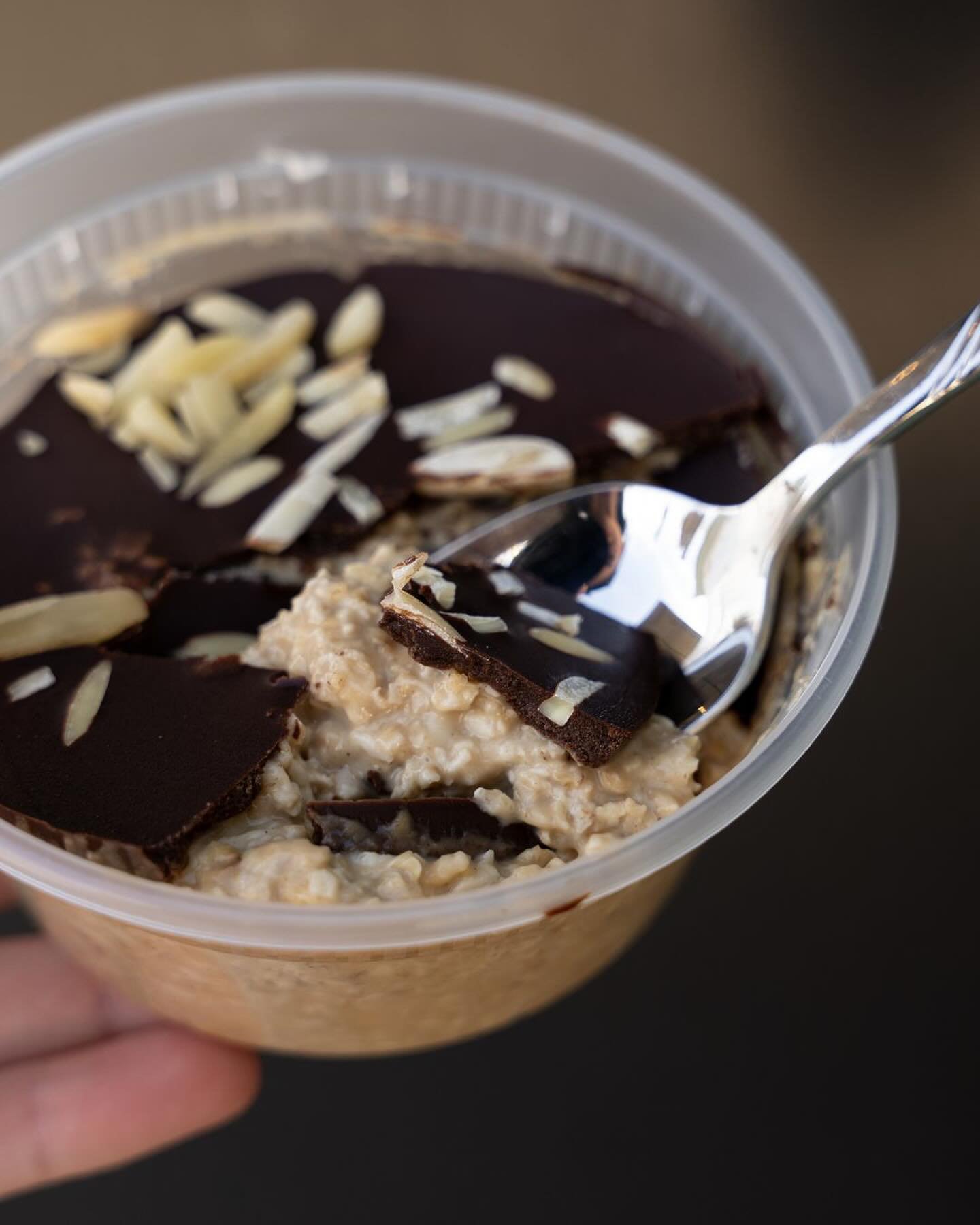 Sweet treat alert! 

Don&rsquo;t miss out on our limited-time Almond Joy Overnight Oats, available for only 2 more weeks! 

These delicious oats are packed with protein, made with clean ingredients, and satisfy your sweet tooth without the guilt. 

T