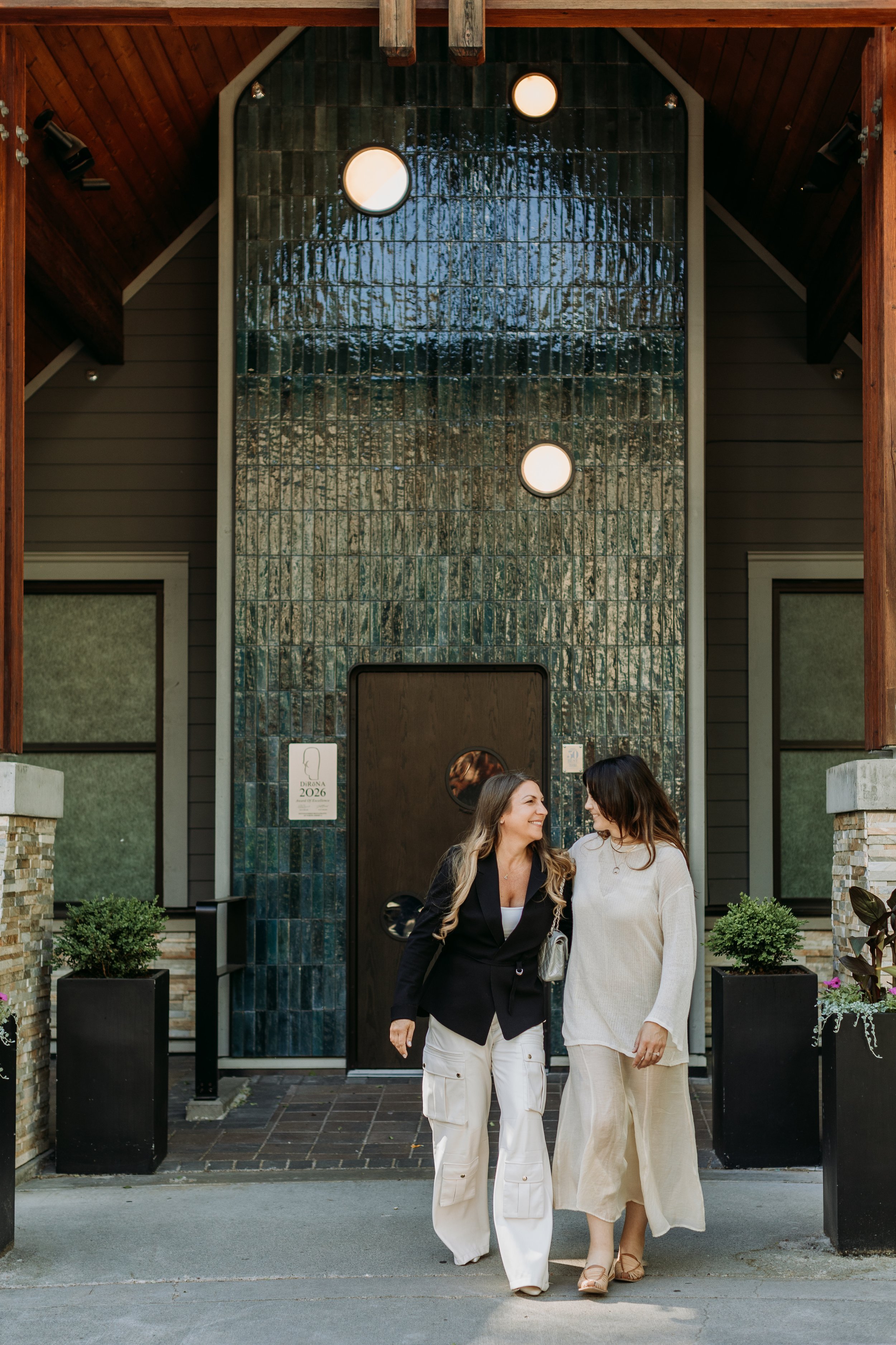Glimmer x Wild Blue by Leah Kathryn Photography