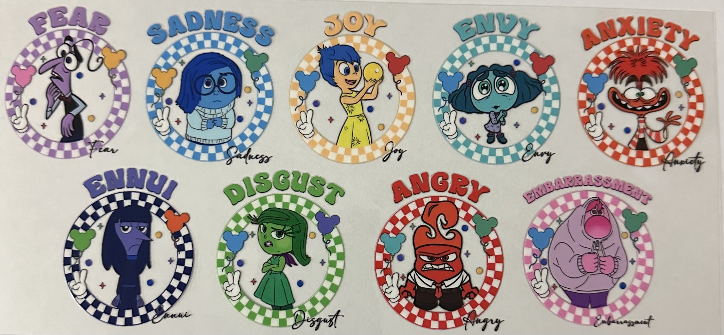 DS Inside Out Round Portraits #1