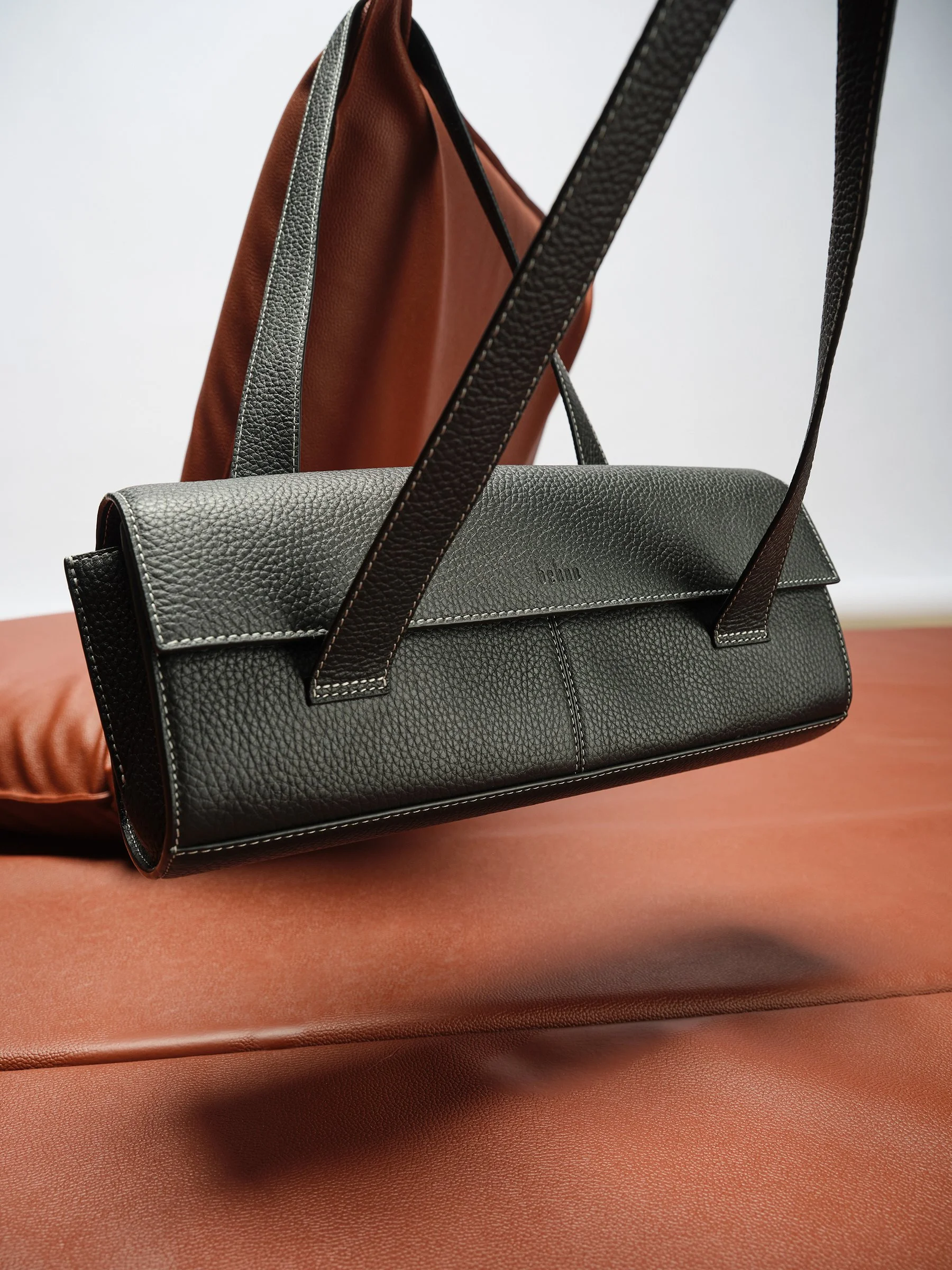 Behno FW250040.jpg