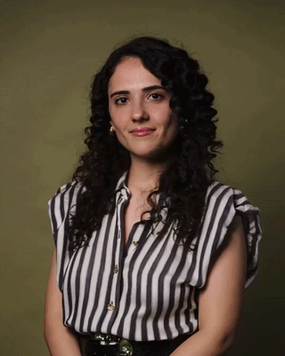 Padma3-ezgif.com-video-to-gif-converter.gif