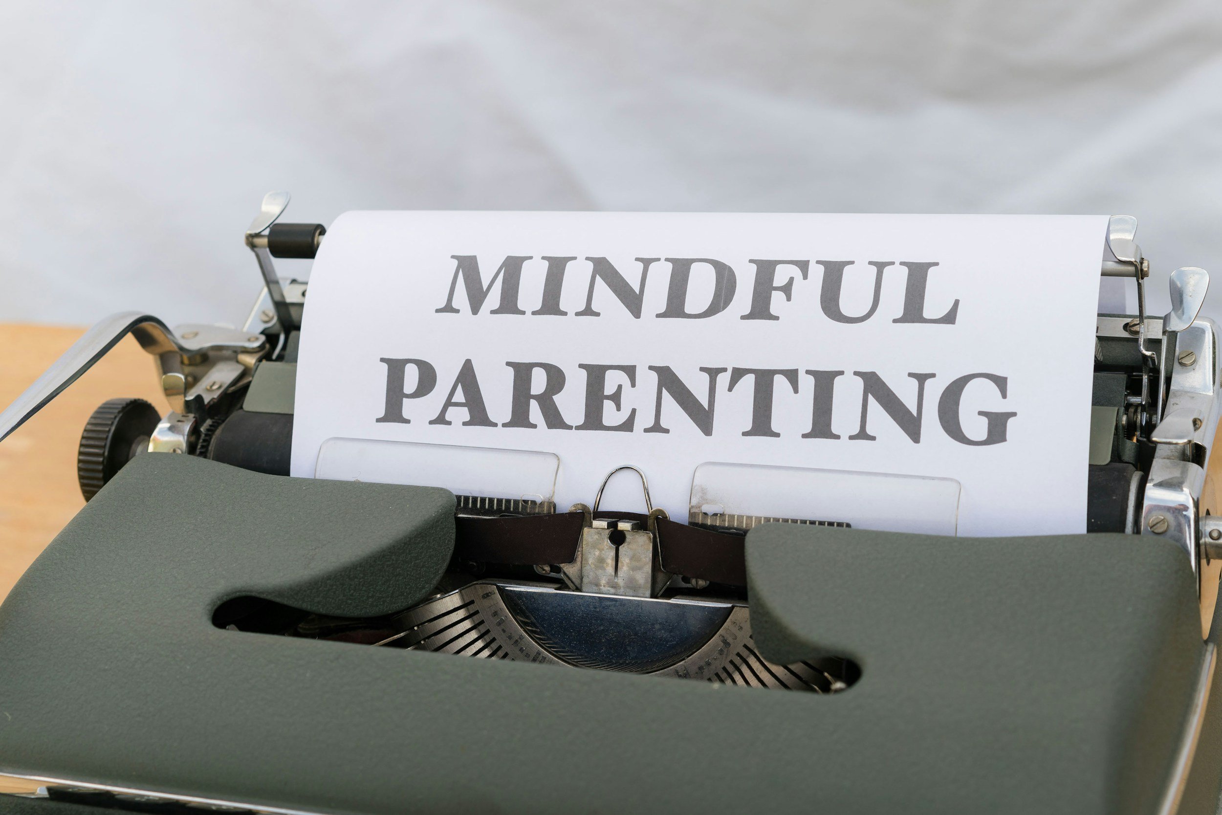 La carga mental invisible de las madres: por qué te sientes desbordada
