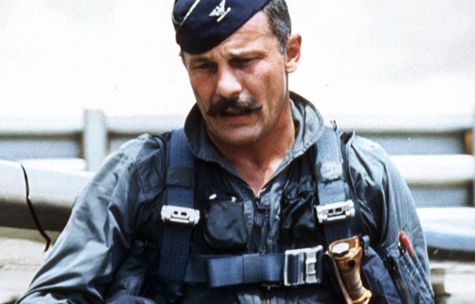 Fighter pilot