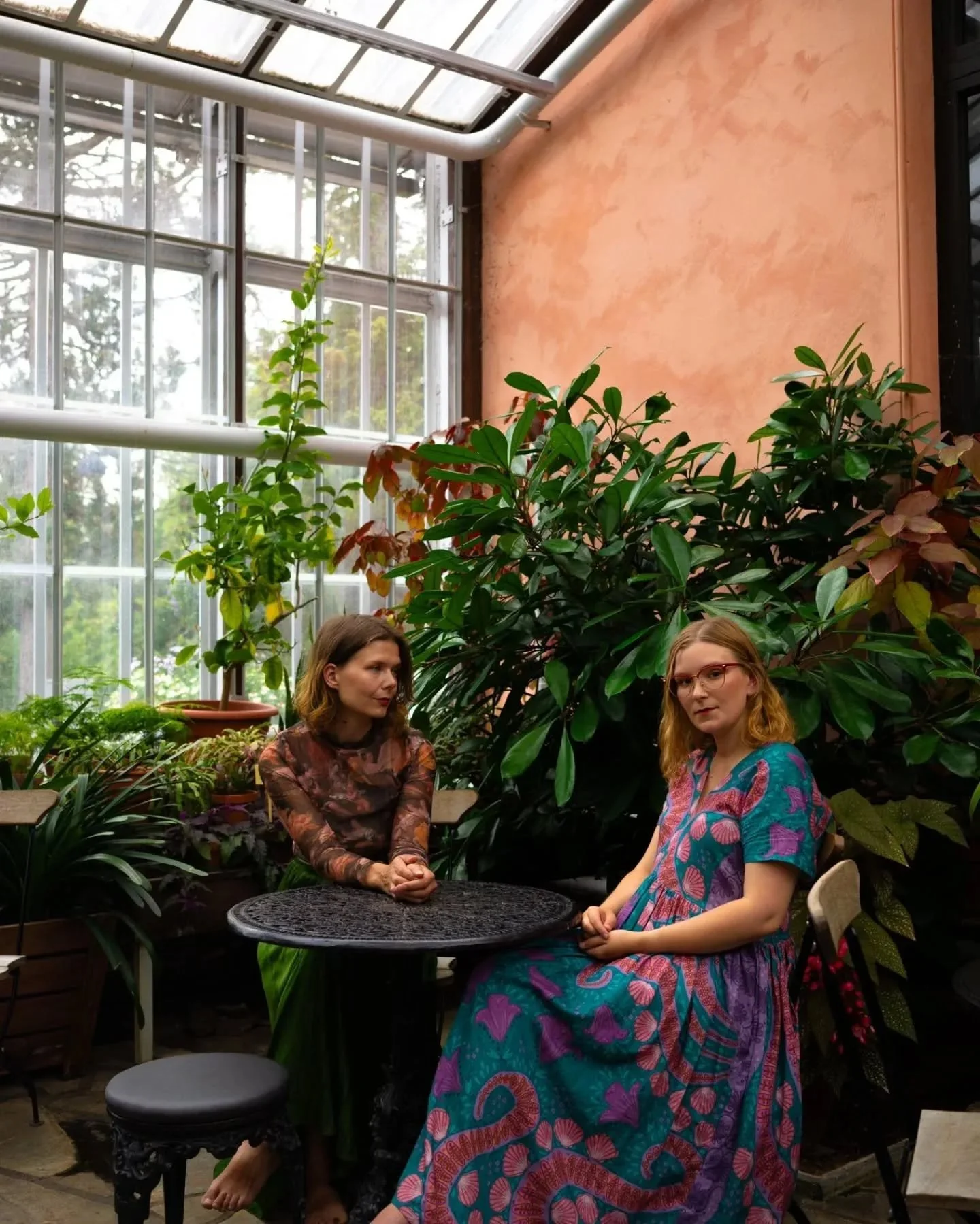 helsinki! huomenna! 
lauantaina 23.11 @veerajasenni
@oodihelsinki kirjajuhlat
klo 16.30

n&auml;hd&auml;&auml;n 🤍

📷: @ellutanskanen_photography

#veerajasenni #kirjajuhlat #oodi #oodihelsinki #oodihelsinkicentrallibrary