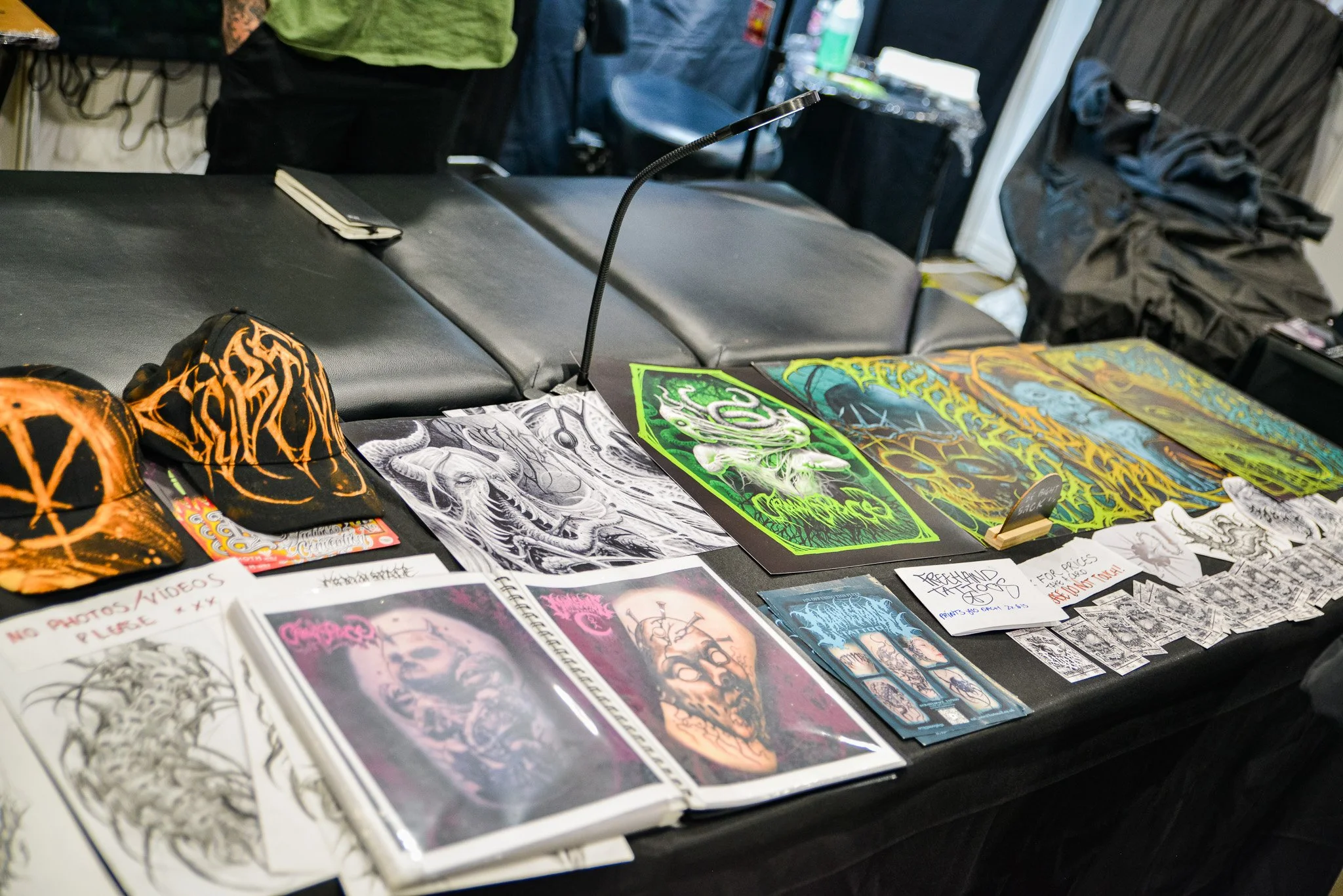 UKTF_26_Artist_Stalls_Low_Res10.jpg