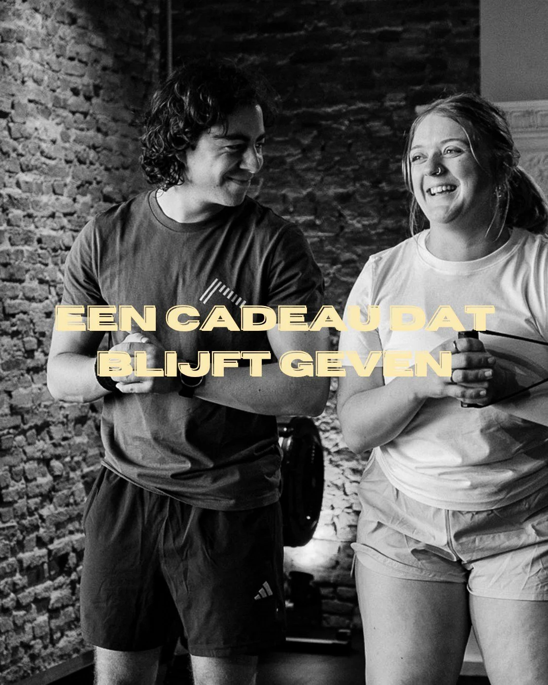 🎁 Geef geen spullen. Geef progressie. 🎁
Dit jaar geen kaarsen, sokken of dingen die in een lade verdwijnen.

Geef iets dat &eacute;cht blijft: een cadeaubon voor The Club. 💪✨
Perfect voor die vriend die al maanden zegt dat hij &ldquo;nog eens wil 