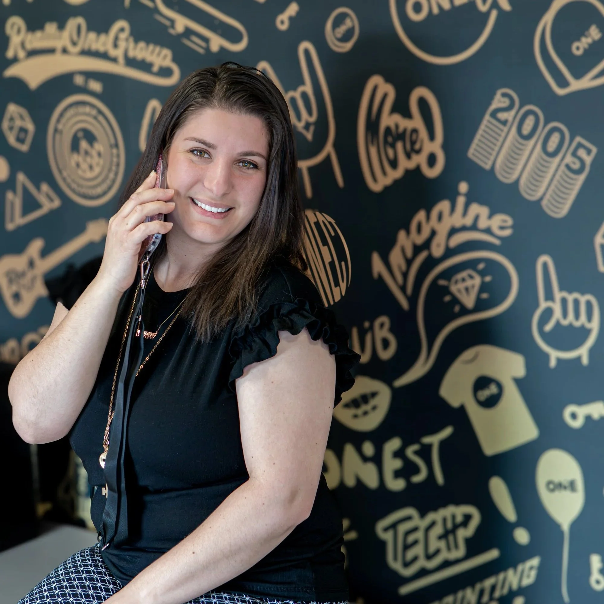 Bedford New Hampshire Branding Photography | Real Estate Brand Session with Victoria Mead