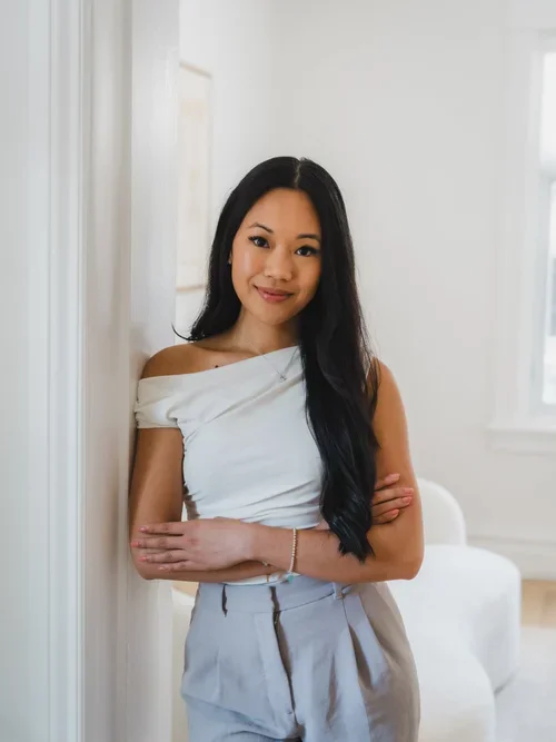 Emelie Sattaratn, MEd, MACP, Psychotherapist - warm, compassionate and inviting