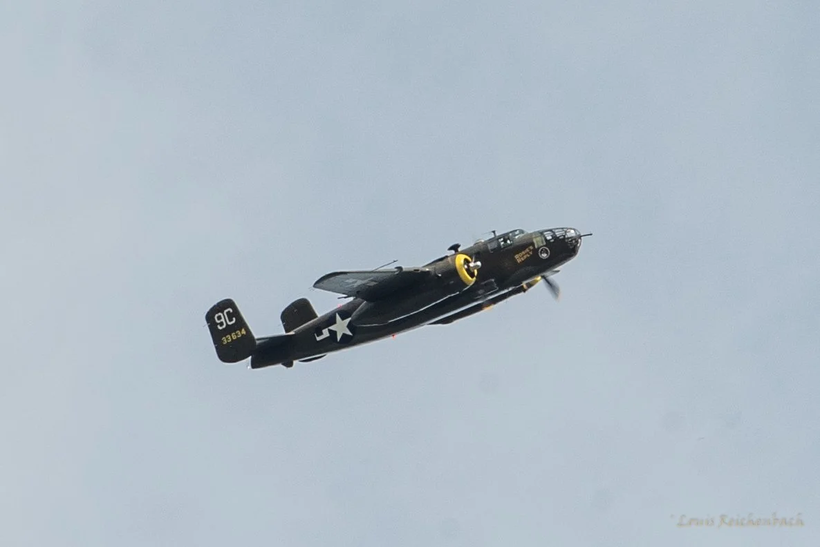 b-25-flyover_54806115180_o.jpg