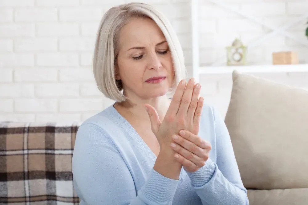Why Do My Joints Hurt More As I Get Older?
