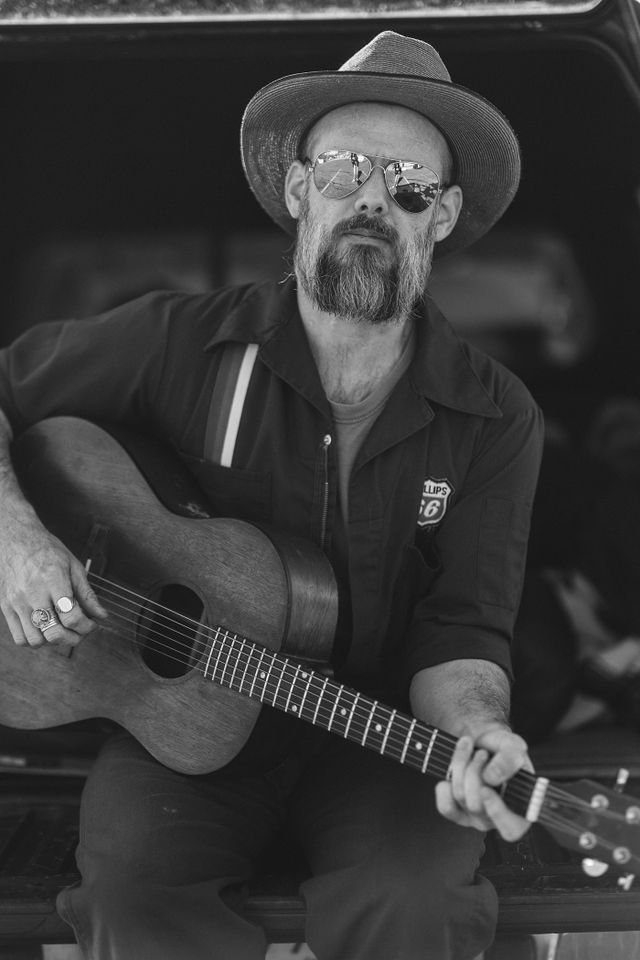 STRIPMALL BALLADS WITH JORDAN WELLER