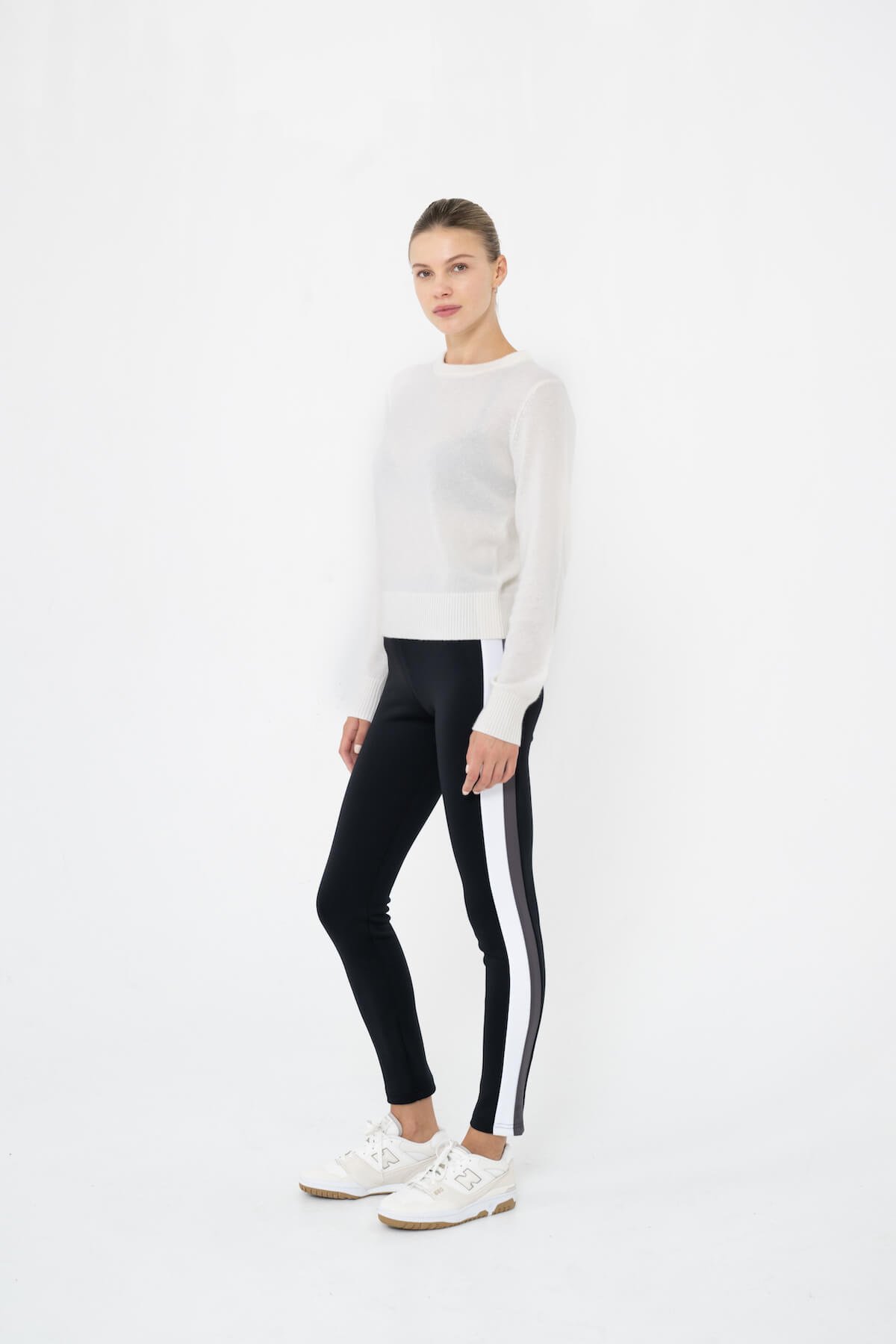 KELLY - Sweater in Soft Wool Cashmere Blend - Ivory - Rafinesque.jpg