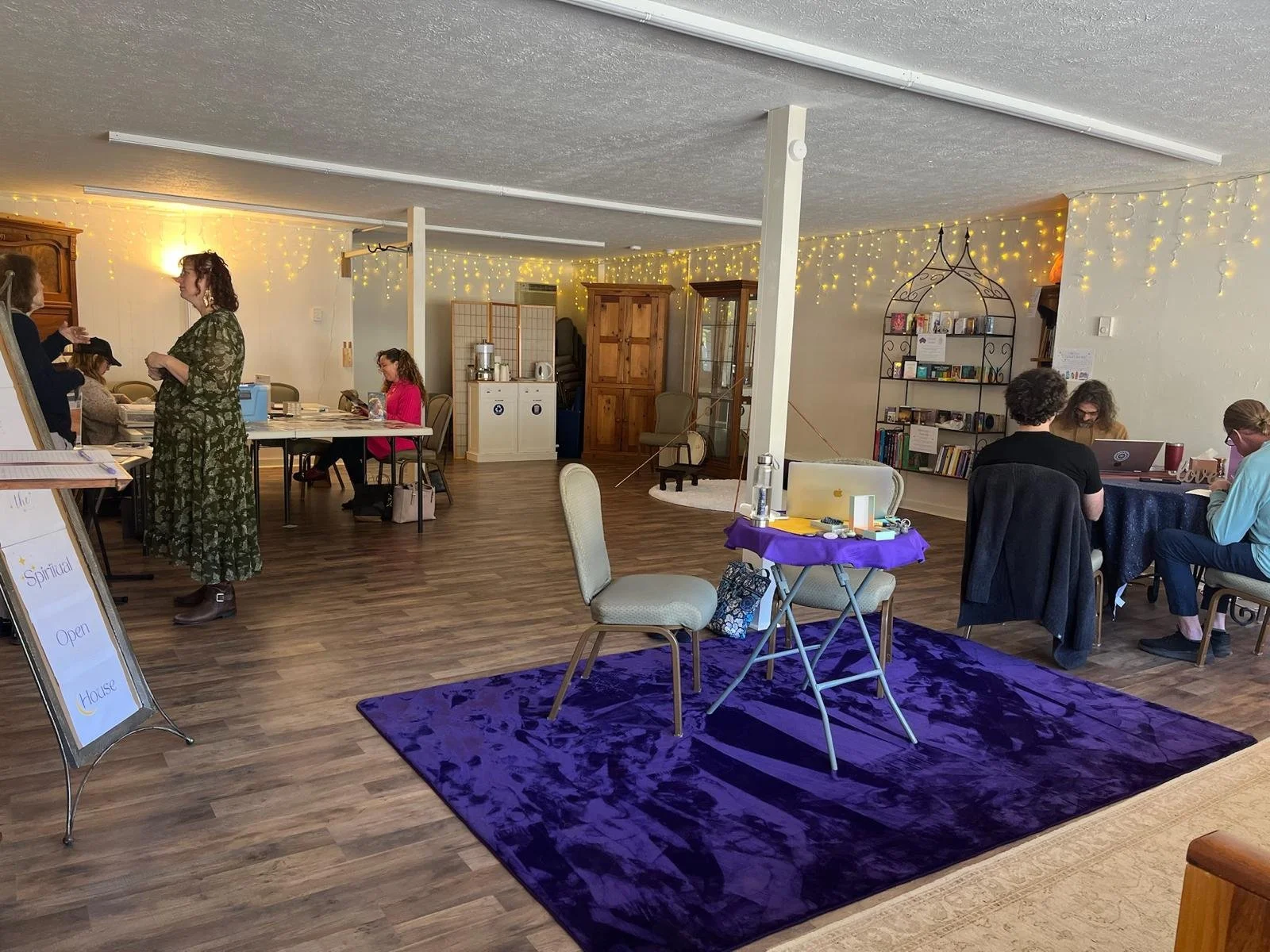 Energetic Experiences Anniversary Potluck with Tarot Reading for the Collective