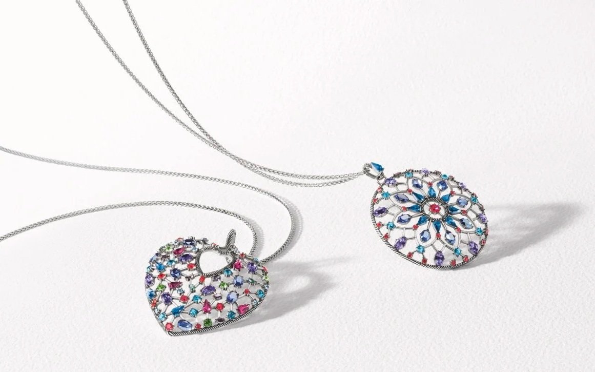 24391+One+Heart+Necklaces+Large.jpg