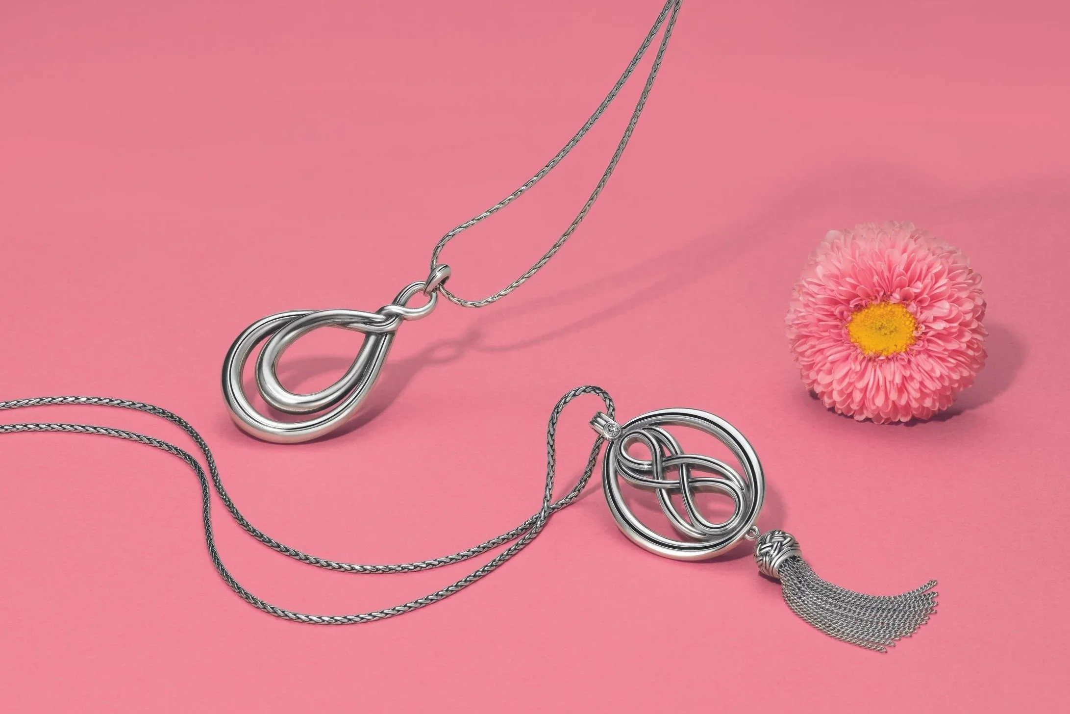22972+Interlok+Necklaces.jpg