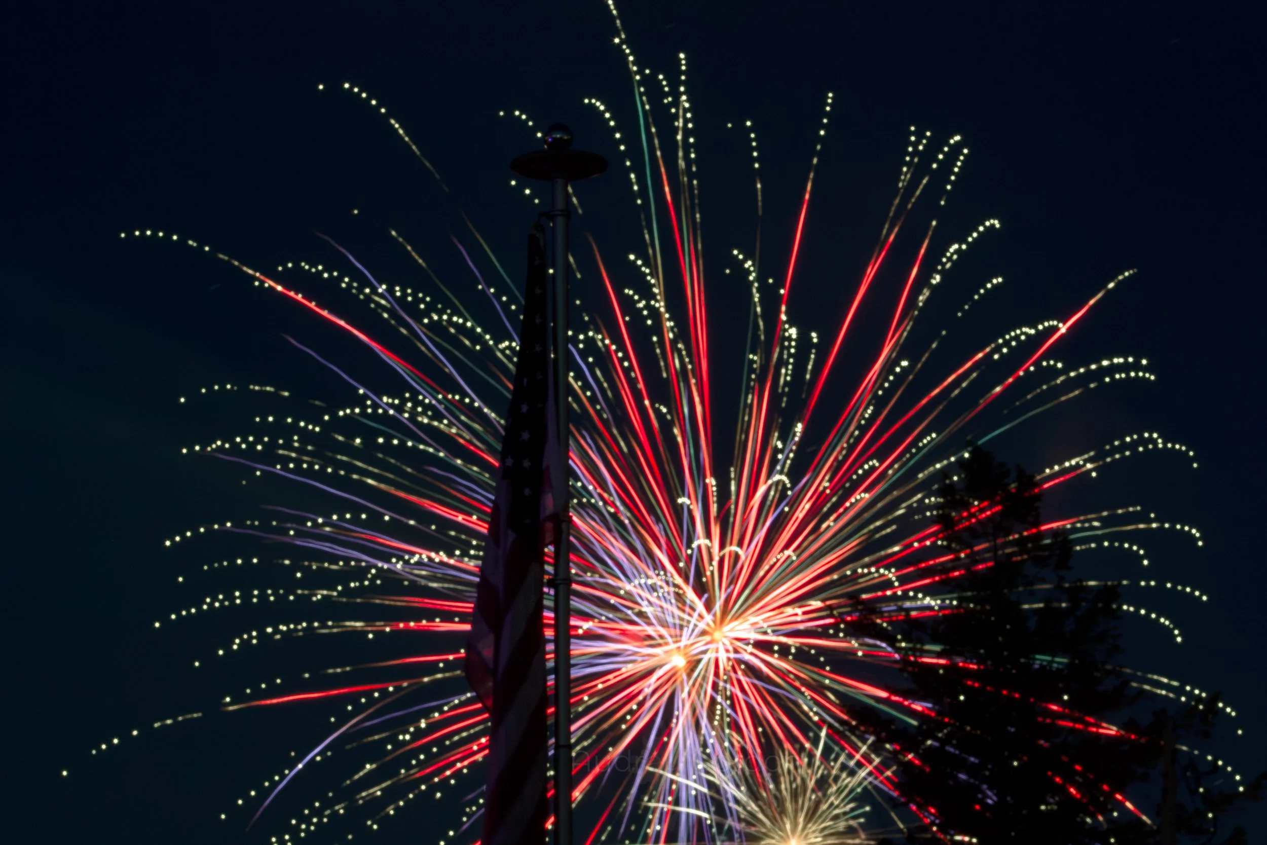Fireworks_02.jpg