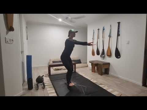 NARROW SQUATS