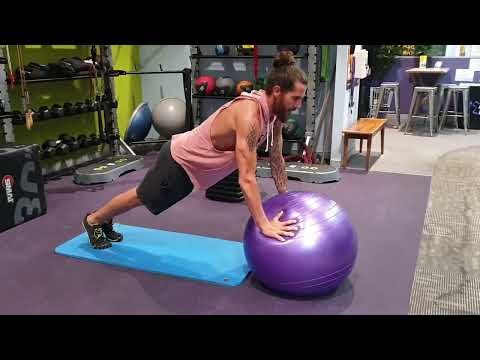 SWISS BALL PUSH UPS
