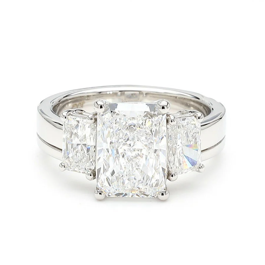 14K WHITE GOLD 4 CARAT LAB GROWN DIAMOND.jpg