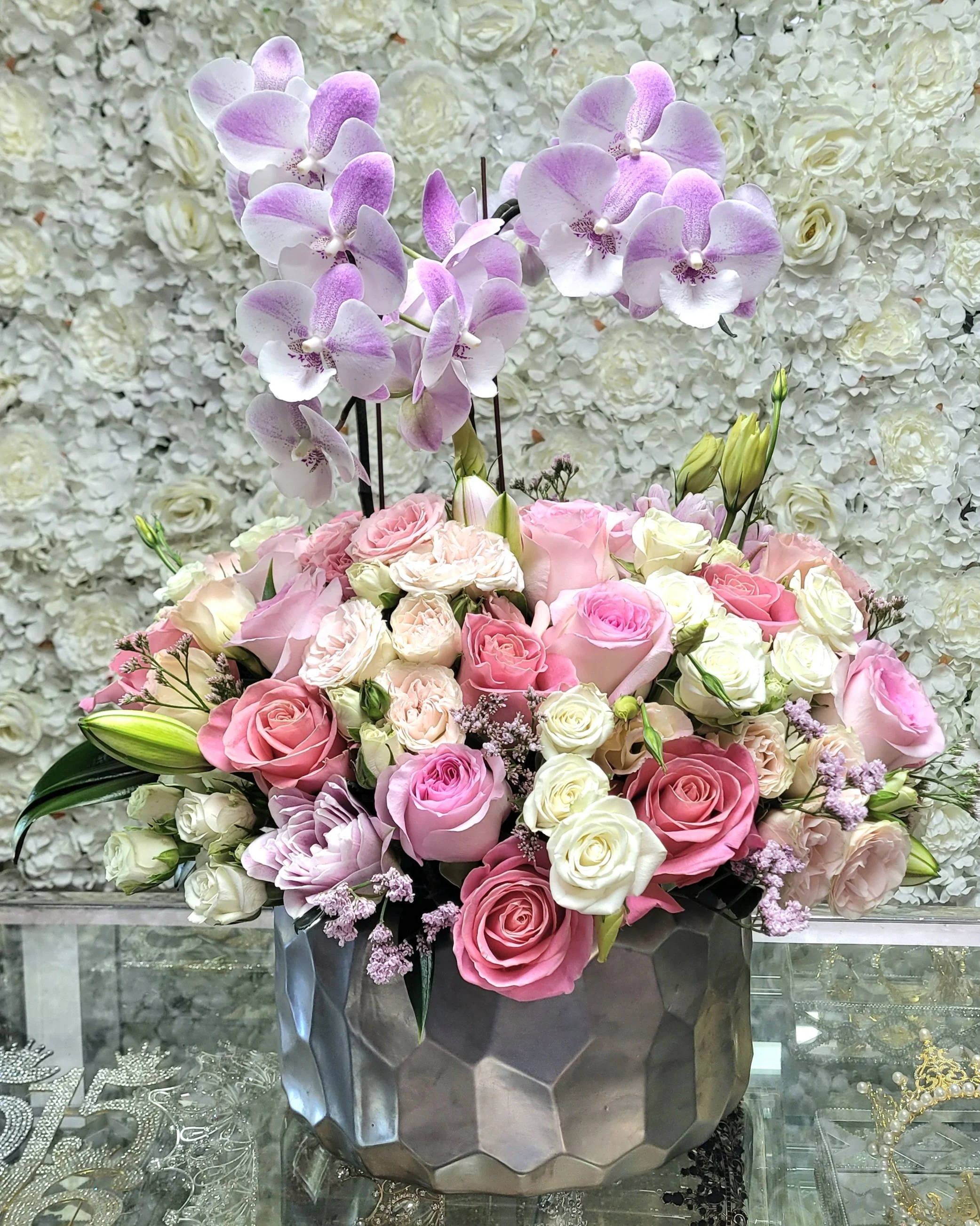 Ale and Mari Flowers Boutique
