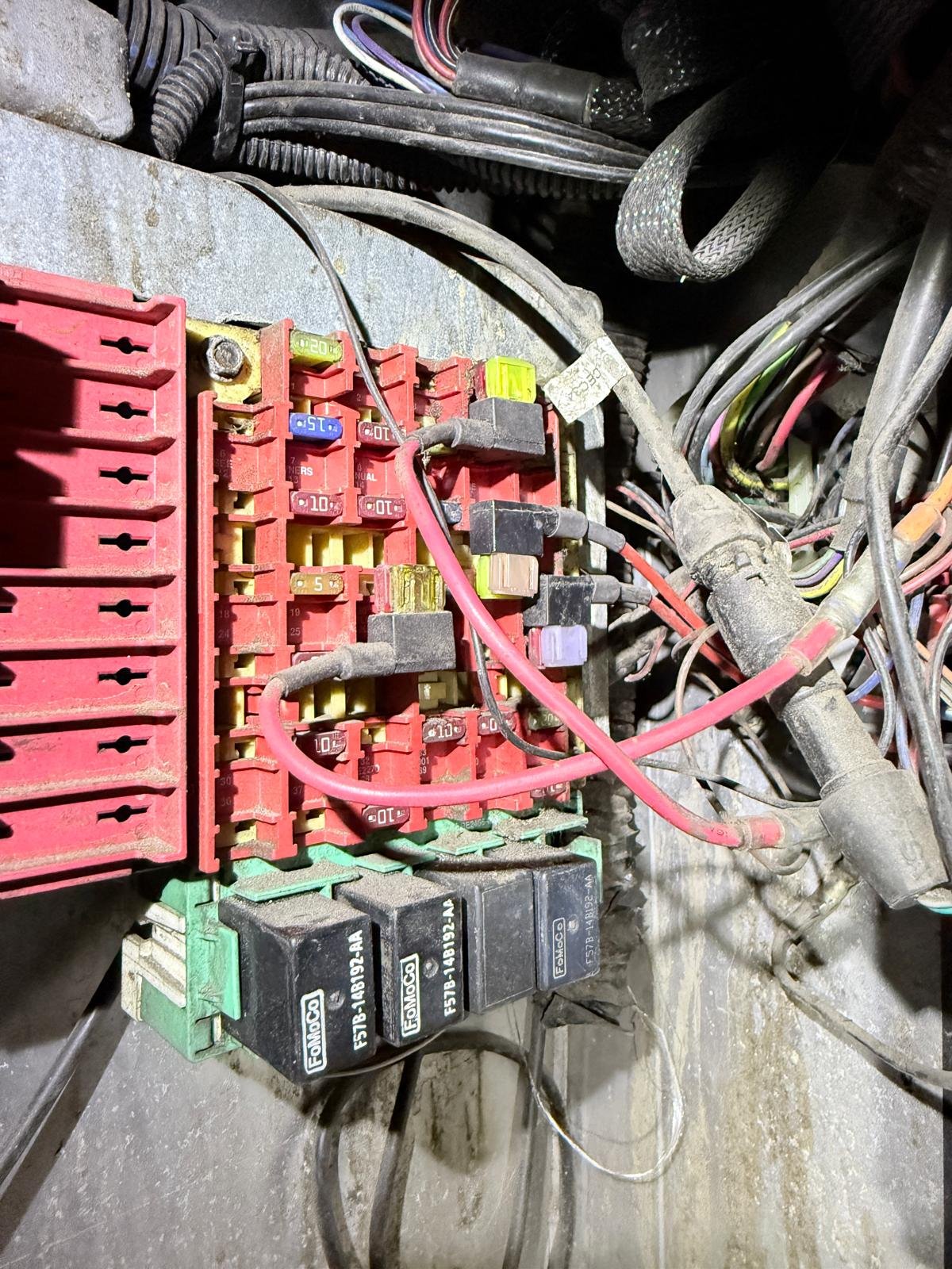 fuse box ford f59/f53