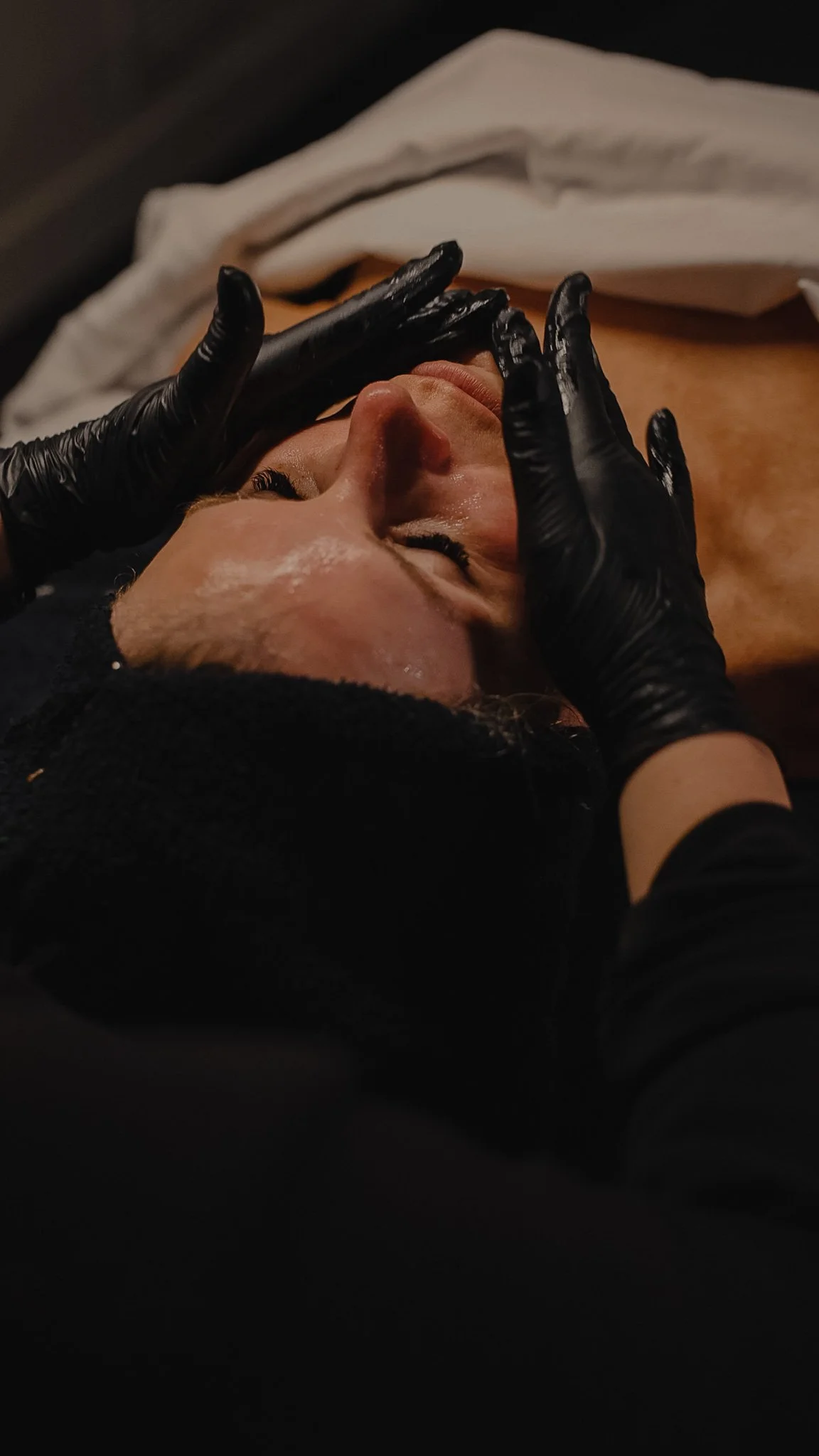 Glow Without the Downtime: Why Everyone's Talking About the BioRePeel Facial