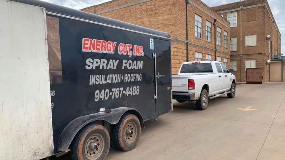 old closed cell trailer.jpg