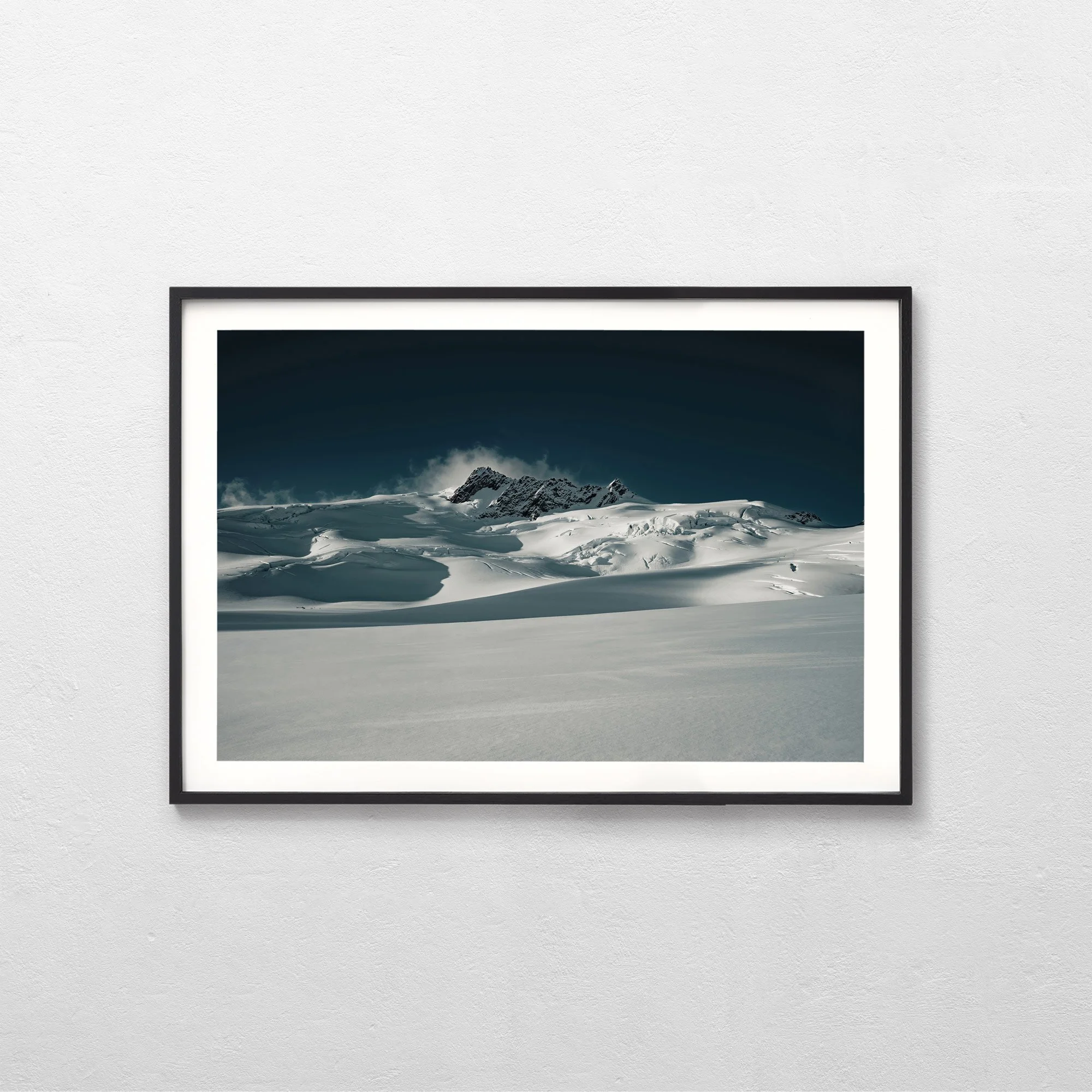 GlacierView-Black.jpg