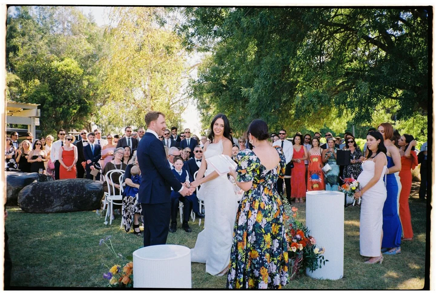 Who feels like a romantic haiku on this golden morning?

With an urgent heart
We choose us, we choose to stay
Today, tomorrow 

Stunning photo from Jessi and Lewis&rsquo; dreamy day. 

📸 @mirandastokkel