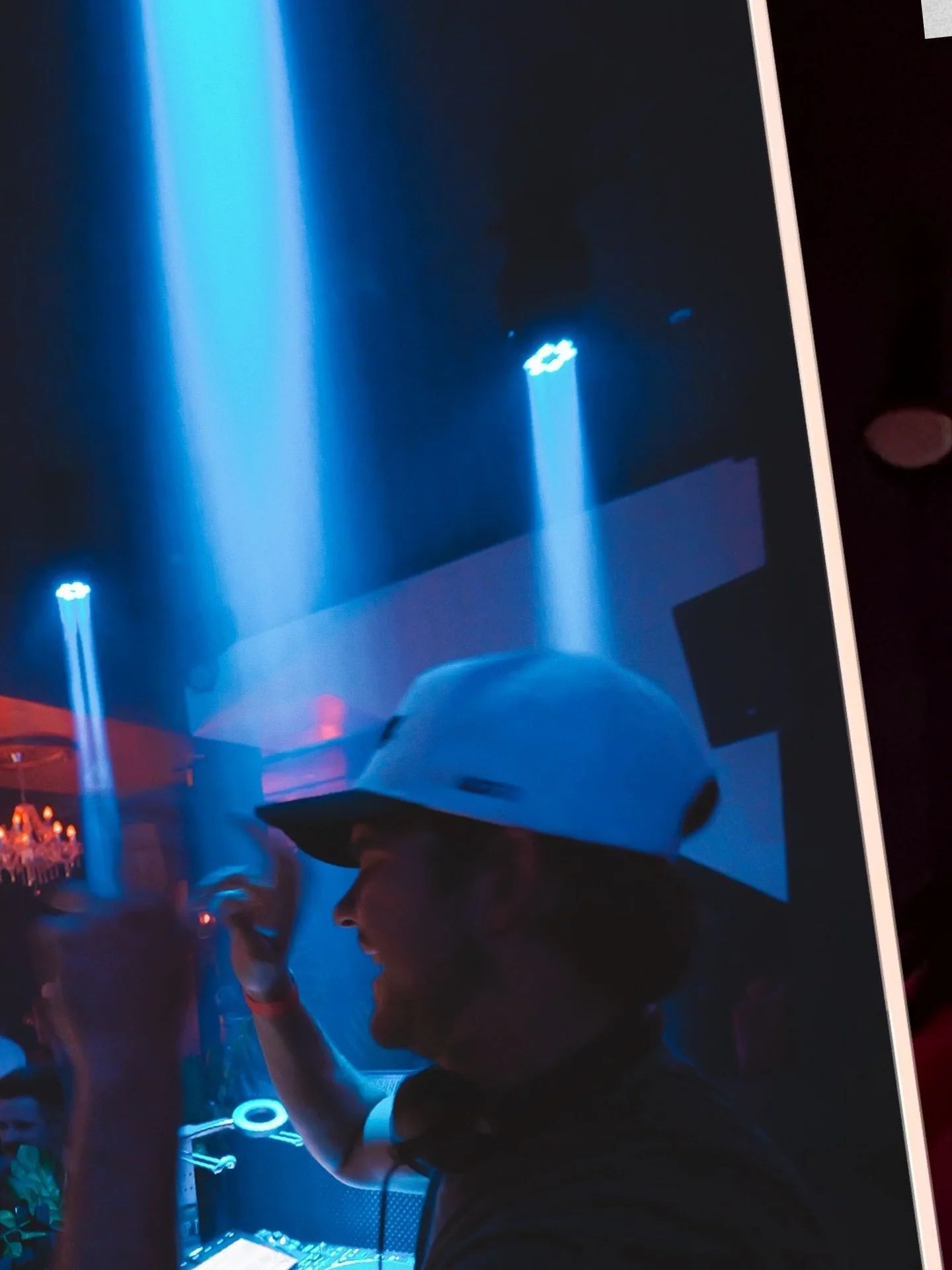 ✨ Is
.
.
.
.
.
IS the dancefloor on fire, or is it just us? 🔥
Every beat hits harder at Paname.
Happy Friday 💫
#panamesf #northbeachsf #sanfranciscocity #nightlifesf