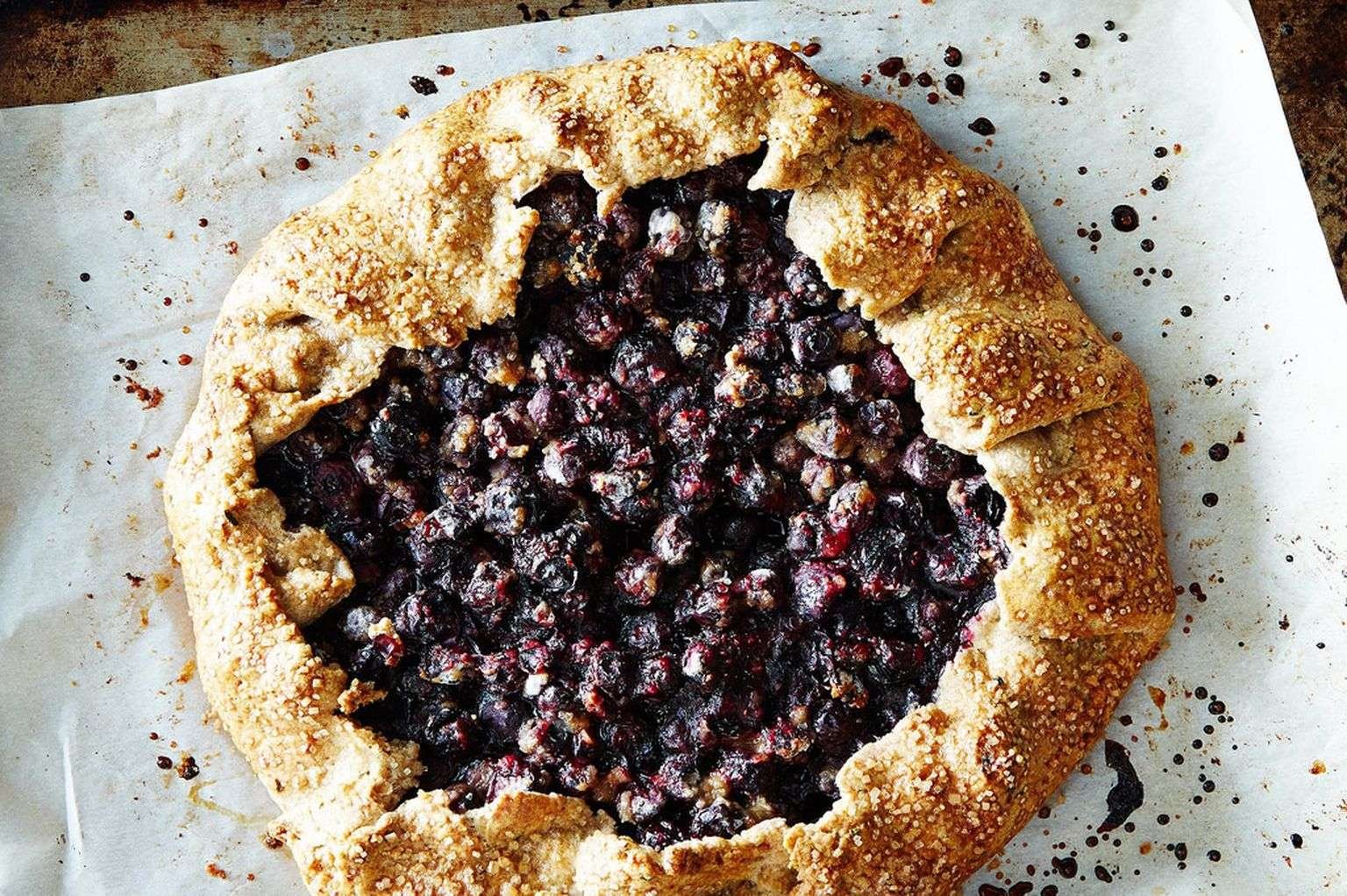 The Foodist: Blueberry Galette with Rosemary Crust