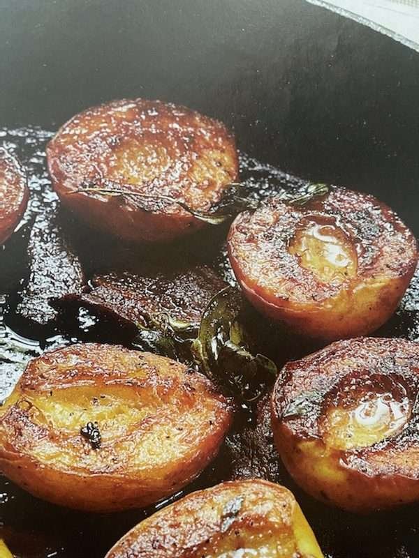 The Foodist: Sugar-Roasted Peaches