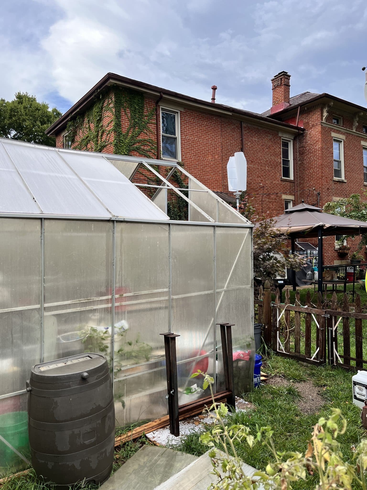 Windstorms and Structural Damage