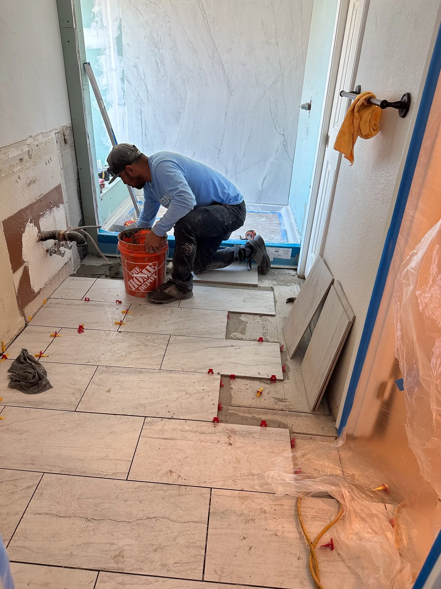 acremodeling=large-format-porcelain-floor-tile-installation-SanDiego.jpg