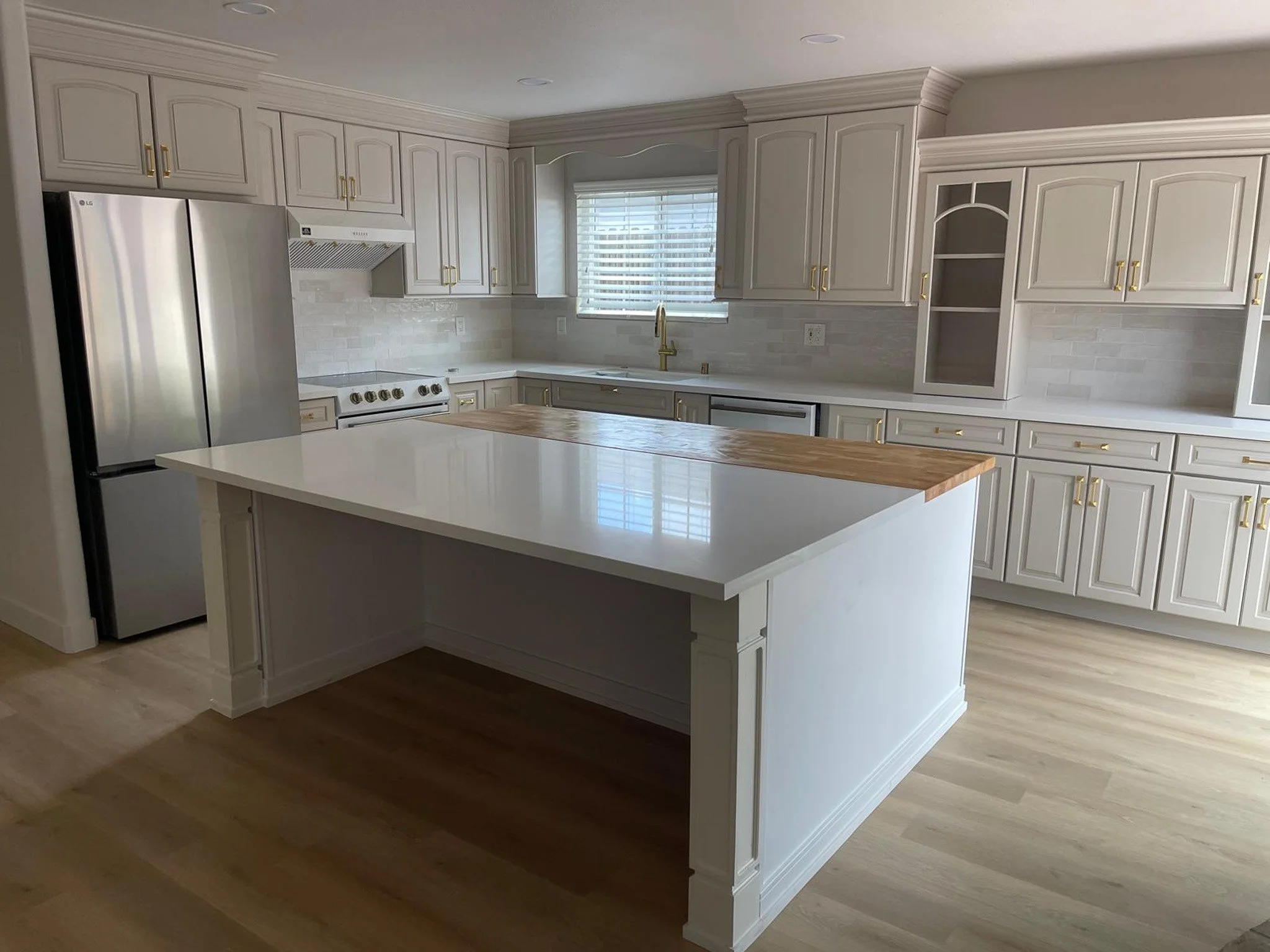 ac-remodeling-butcher-block-quartz-kitchen-island-encinitas.jpg