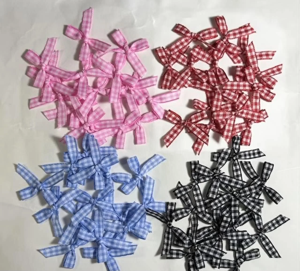 Gingham Ribbon Bows 20 Piece In a Pack