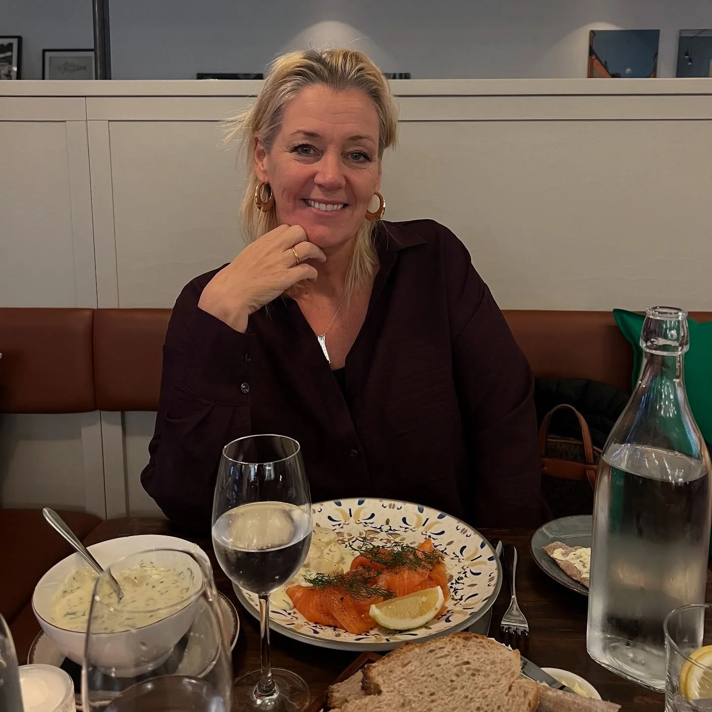 Lunchm&ouml;te med h&auml;rliga Ulrica Lindersson, Operation Manager p&aring; @lotustravel 🪷 

Just nu rekryterar vi en Junior Resekonsult som g&auml;rna f&aring;r kunna Asien p&aring; sina 5 fingrar! 🇯🇵 🇨🇳 🇹🇭 🇻🇳 🇰🇭 🇵🇭 🇲🇾 🇮🇳 🇱🇰 🇱?