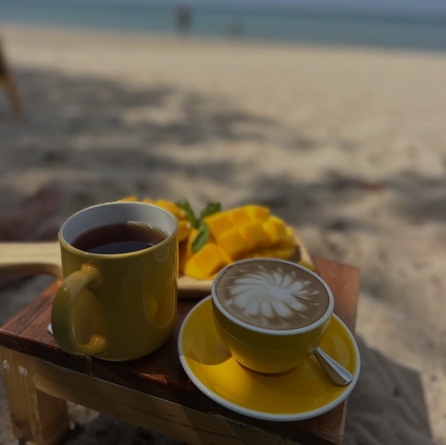 S&ouml;ker du efter en mjuk &amp; smidig &ouml;verg&aring;ng n&auml;r ni beh&ouml;ver mer personal? 🥭 

Vi finns h&auml;r som er trygga partner! 🫶🏼
L&aring;t oss ta en f&ouml;rsta kopp ☕️ 

#coffemeeting #recruitmentspecialists #travelindustry #fi