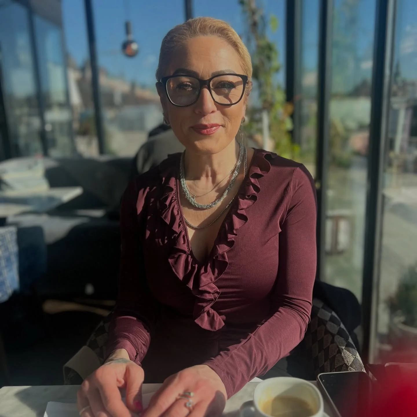 She&rsquo;s back! 💫 

Vilken tur att jag ringde Mathilda f&ouml;rra veckan trots att jag var s&auml;ker p&aring; att hon var flygande igen 👩&zwj;✈️ Det visade sig att hon pluggar f&ouml;rs&auml;ljning &amp; marknadsf&ouml;ring men har tid &ouml;ver