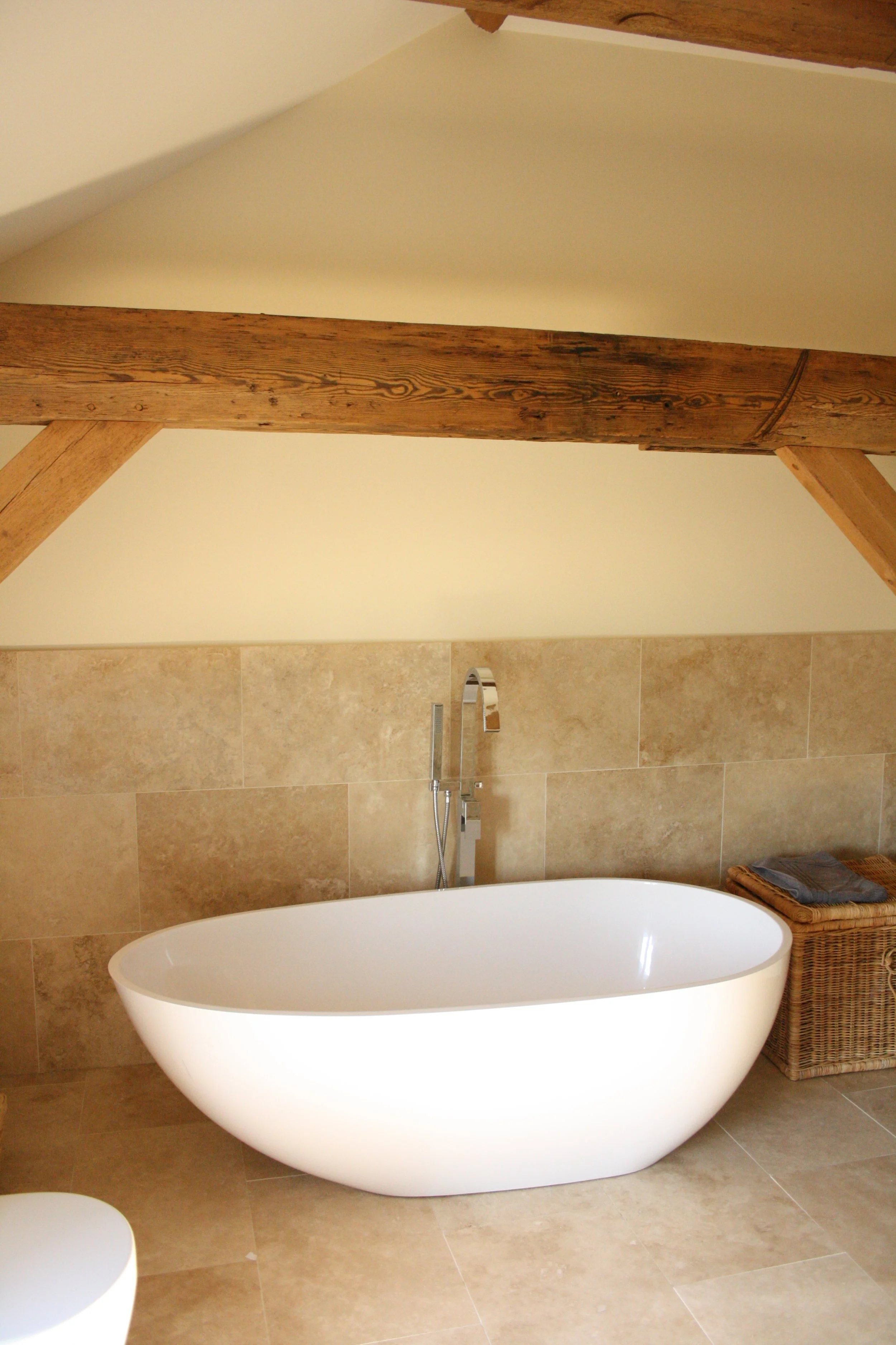 The Granary Master Ensuite 2.JPG