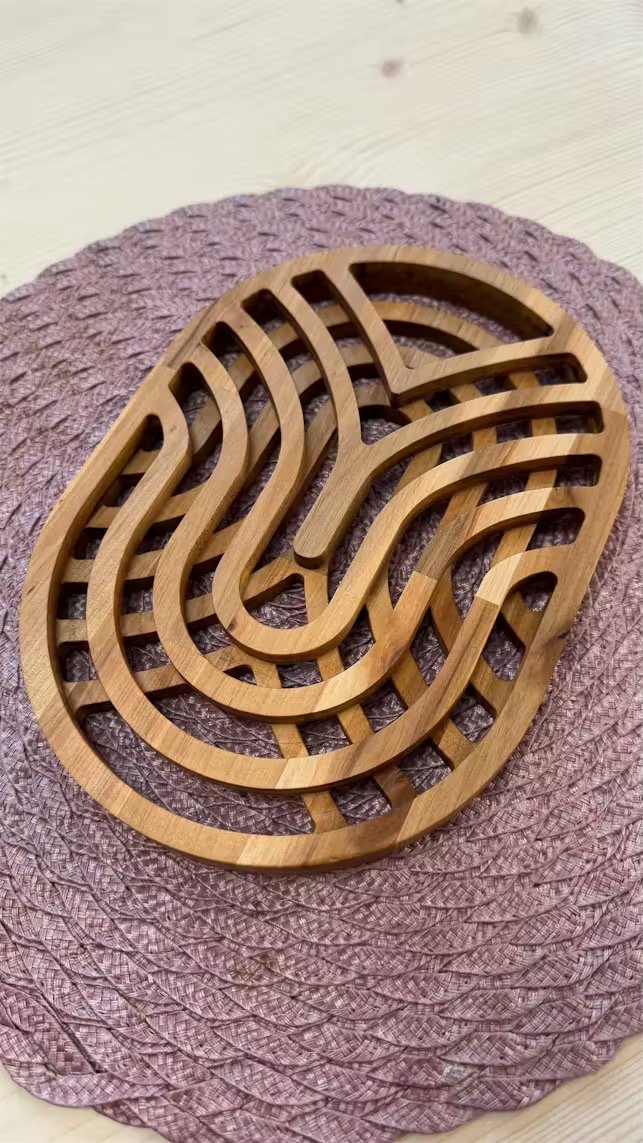 Oak trivet