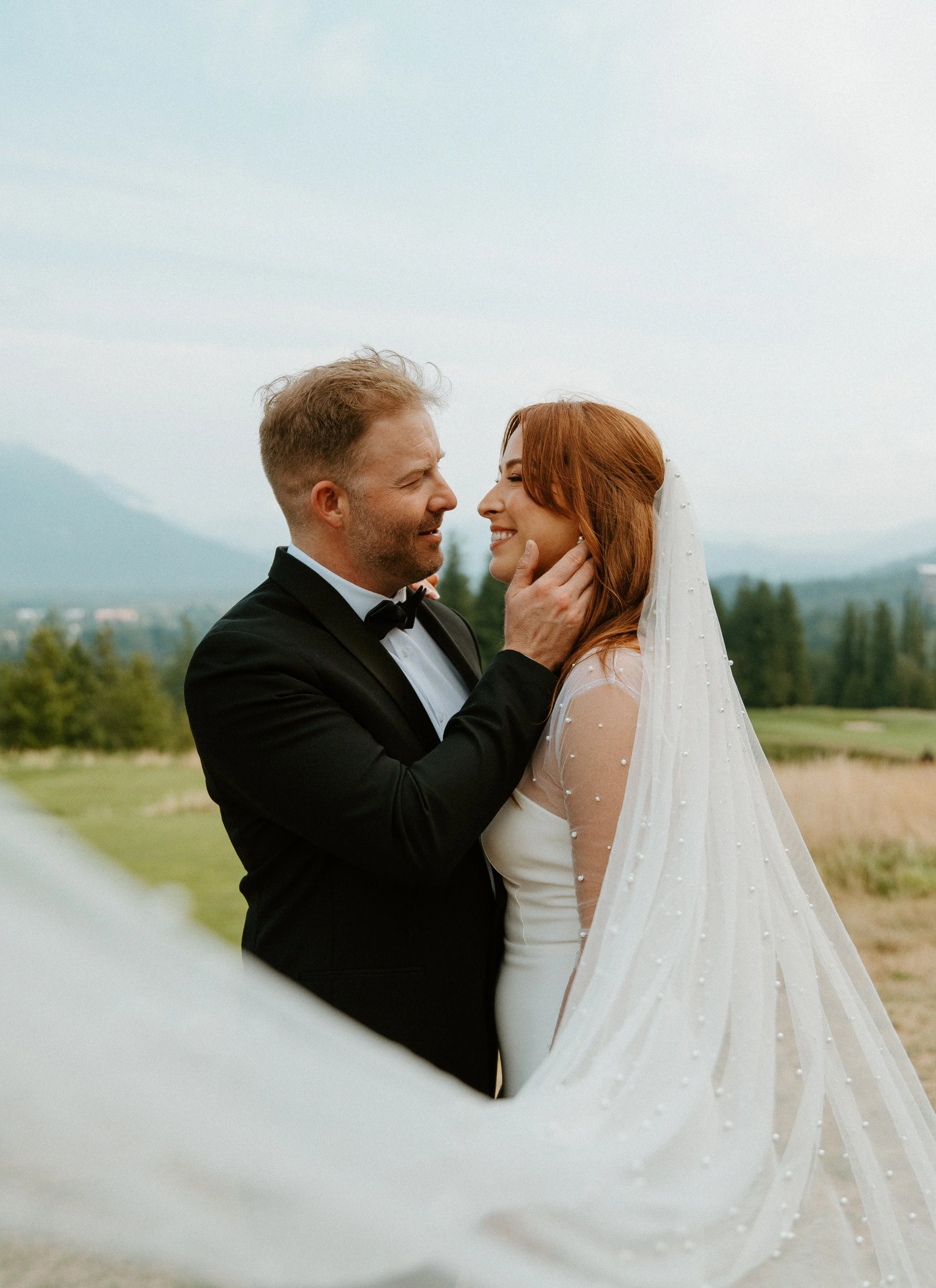 A Dreamy, Elegant Wedding at The Club at Snoqualmie Ridge