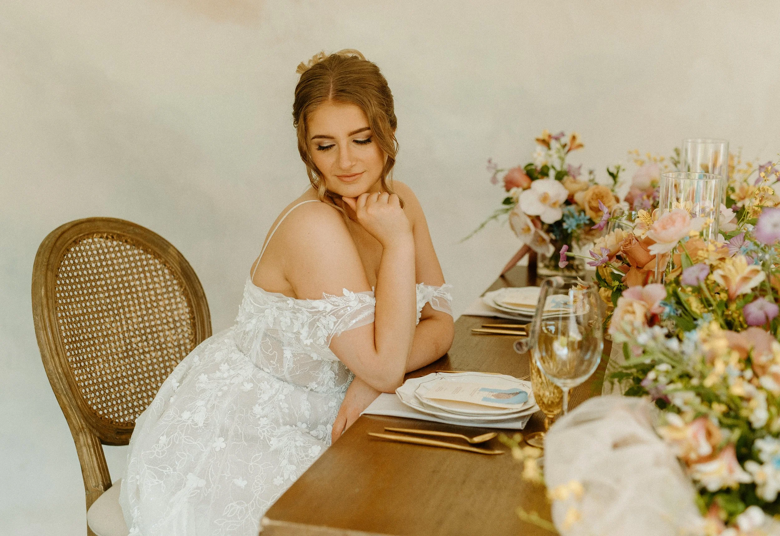 Romantic Garden Inspired Styled Wedding at The Secret Garden Estate | Seattle Wedding Inspiration   