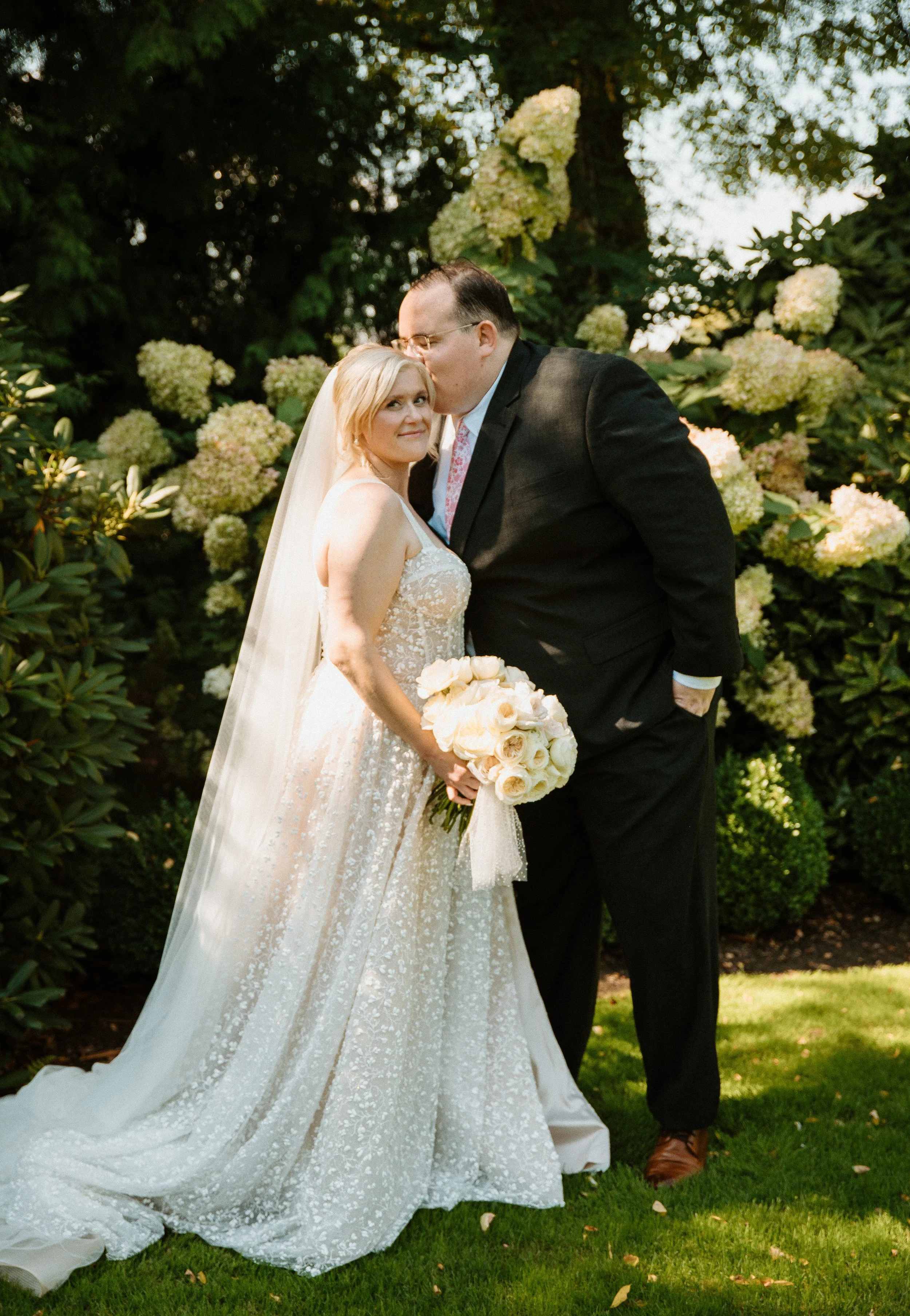 Laurel Creek Manor Wedding in Sumner, WA | Timeless Garden Celebration.  